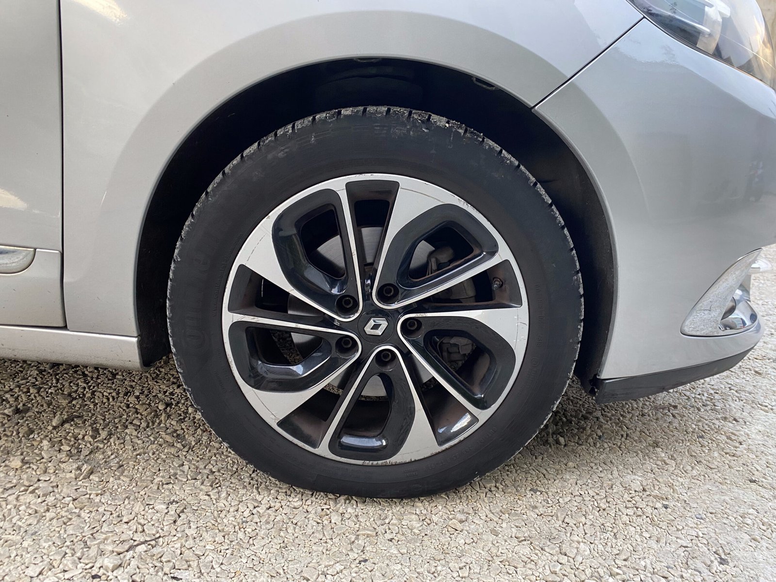 Renault Scenic 3 Phase 2 1.6 Dci 130 CH edition BOSE