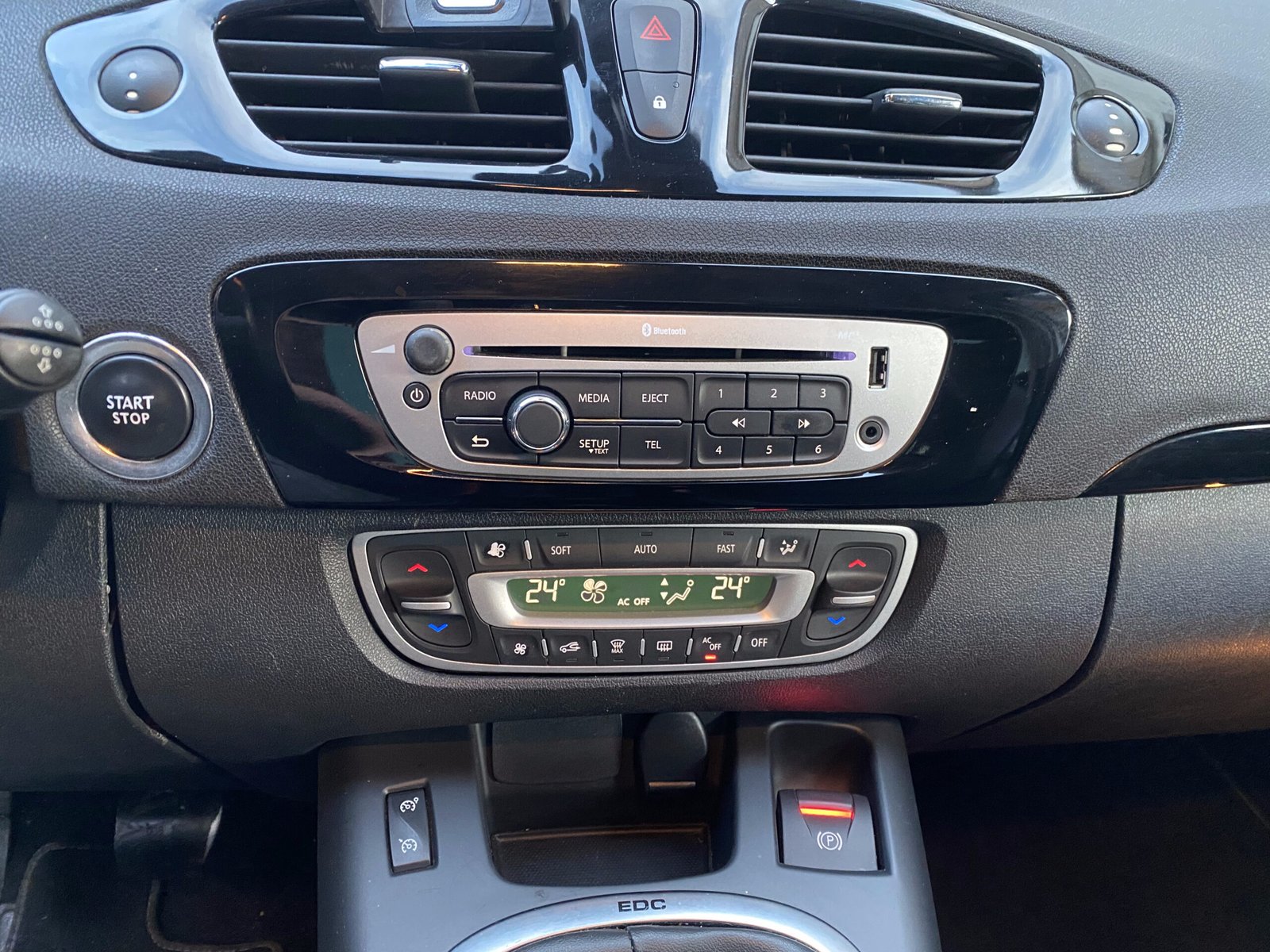 Renault Scenic 3 Phase 2 1.6 Dci 130 CH edition BOSE