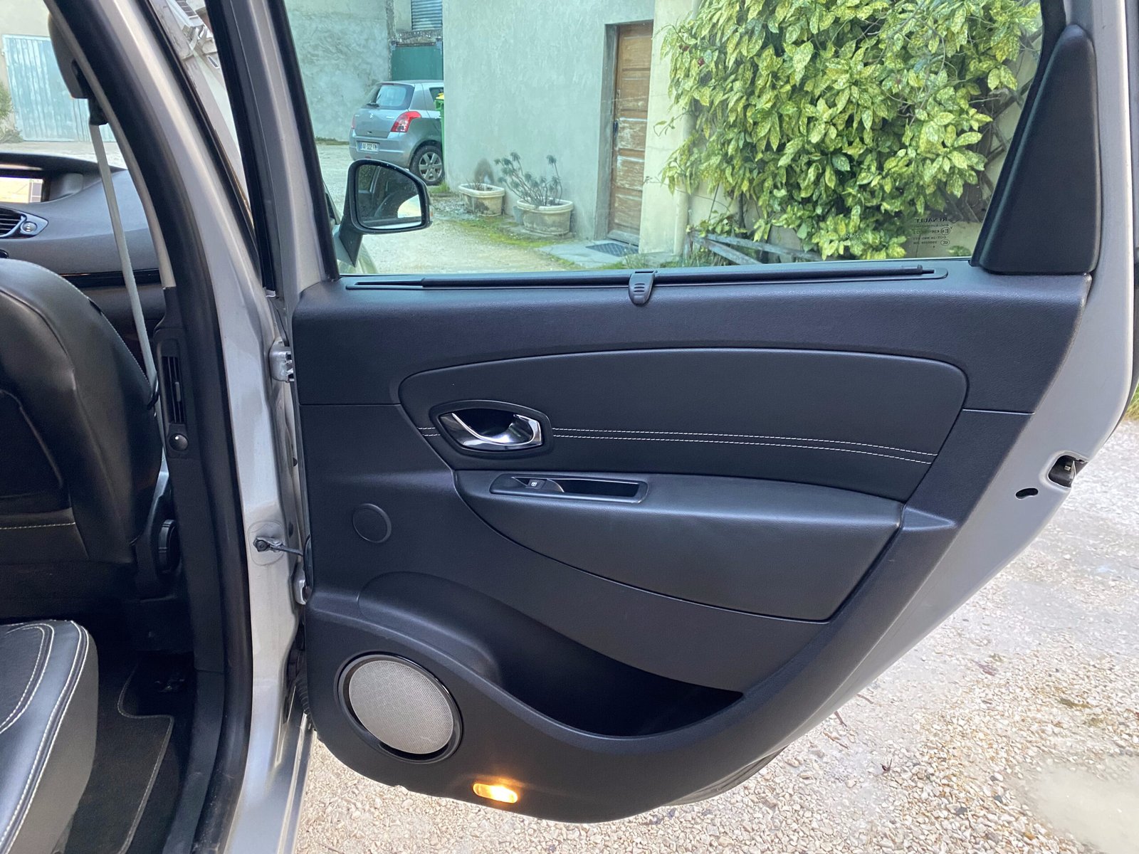 Renault Scenic 3 Phase 2 1.6 Dci 130 CH edition BOSE