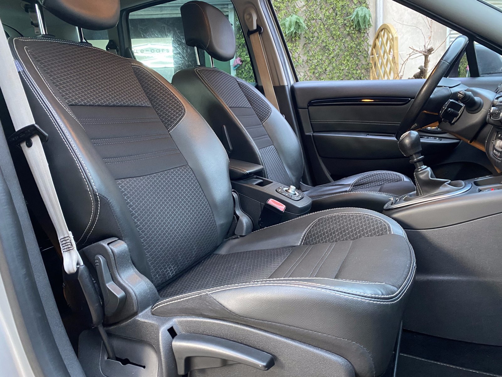 Renault Scenic 3 Phase 2 1.6 Dci 130 CH edition BOSE