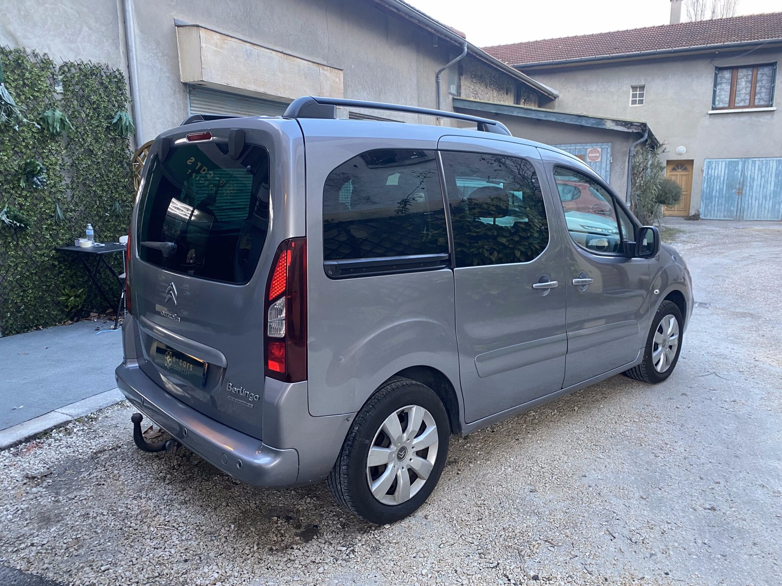 CITROEN BERLINGO 1,6 Bhdi 120 ch “ SHINE”