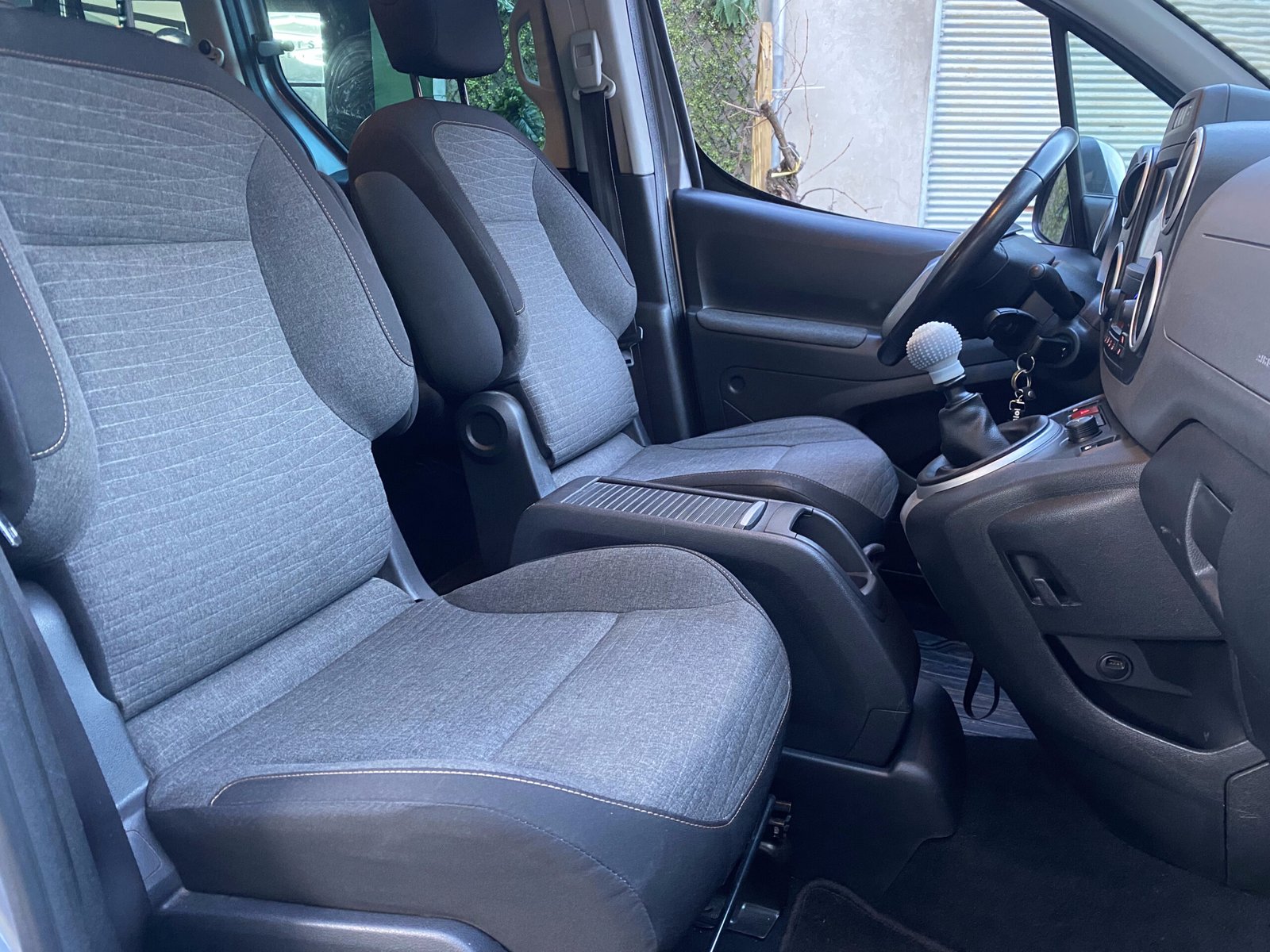 CITROEN BERLINGO 1,6 Bhdi 120 ch “ SHINE”