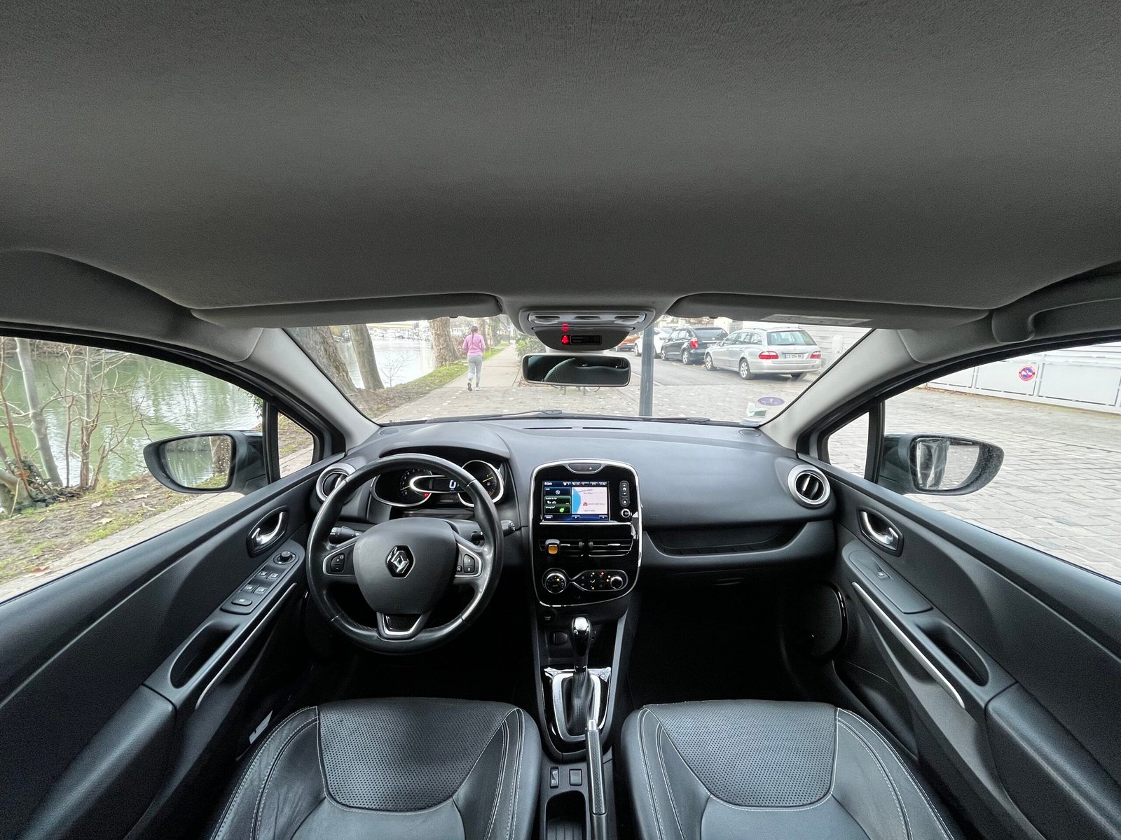 RENAULT Clio IV 1.2 TCe EDC 120Ch “Iconic”