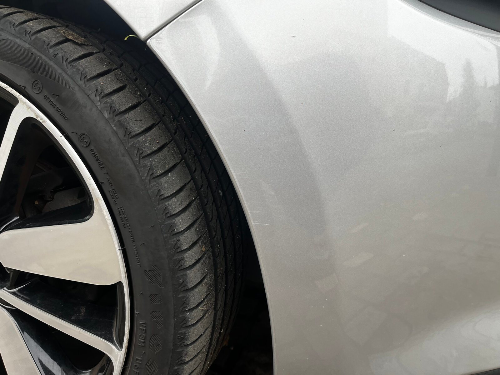 RENAULT Clio IV 1.2 TCe EDC 120Ch “Iconic”