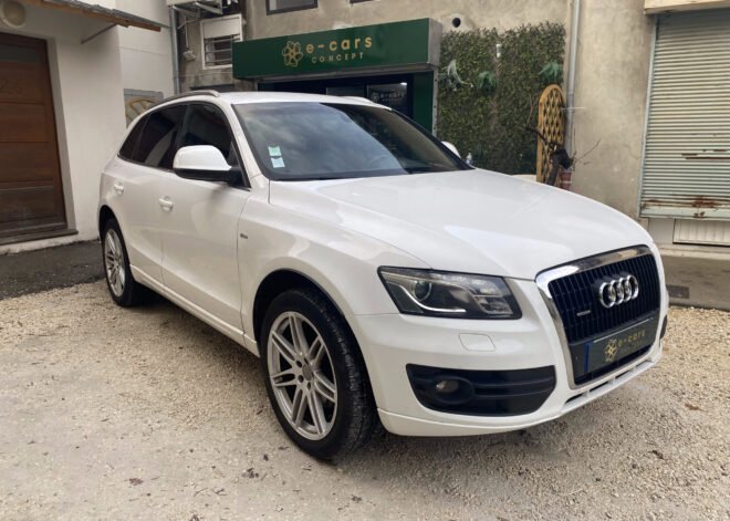 AUDI Q5 3.0 litres TDI V6 Turbo QUATTRO