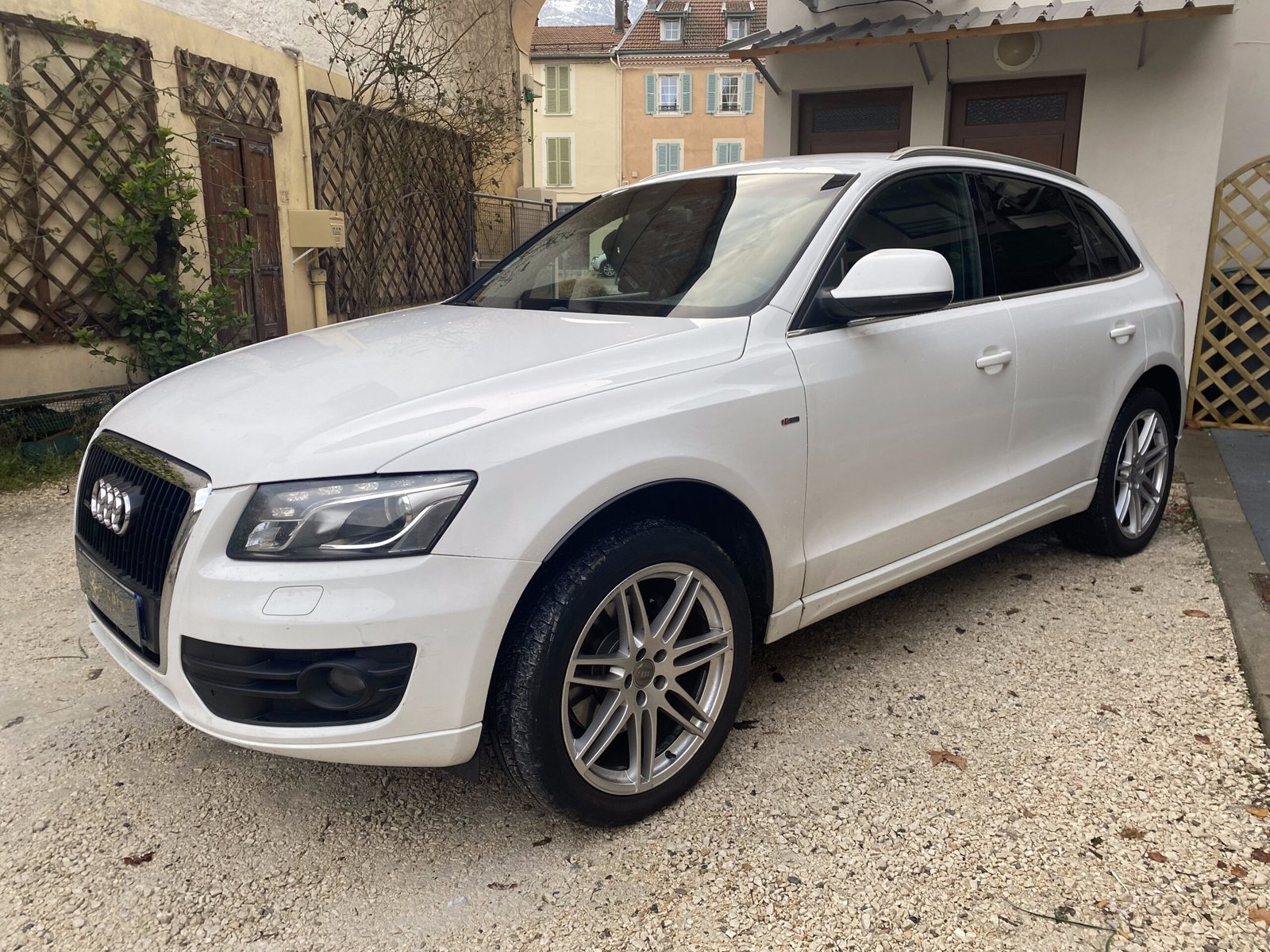 AUDI Q5 3.0 litres TDI V6 Turbo QUATTRO