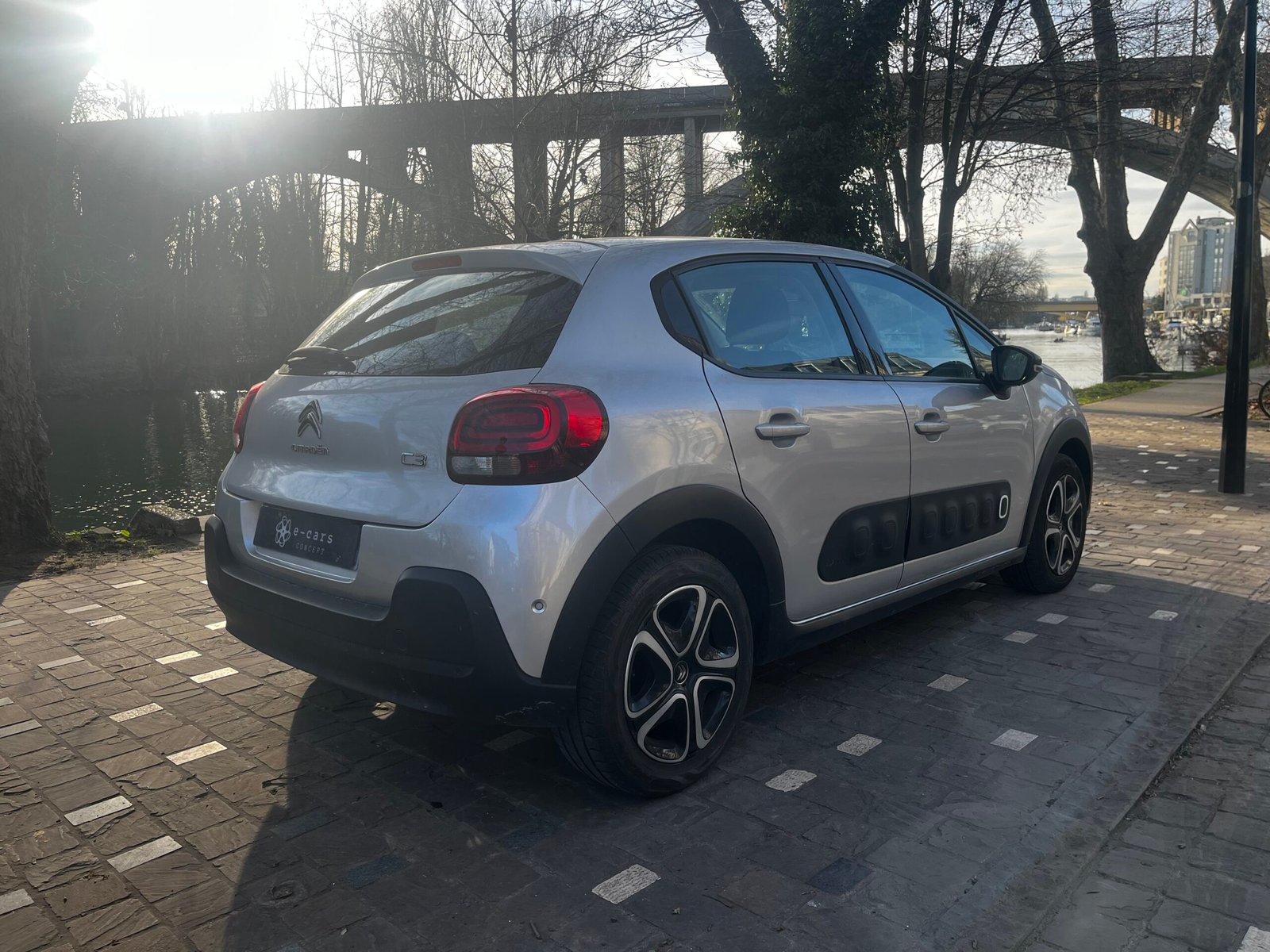 CITROËN C3 1.2 THP EAT6 110Ch “Shine”