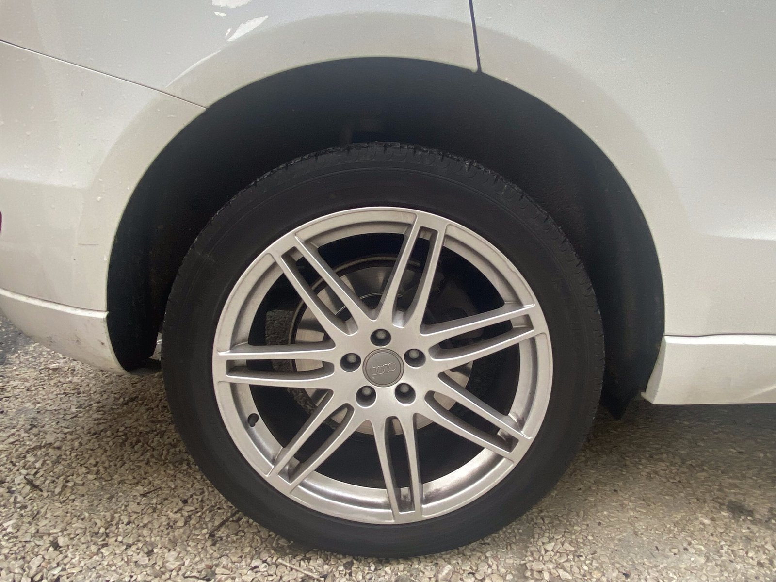 AUDI Q5 3.0 litres TDI V6 Turbo QUATTRO