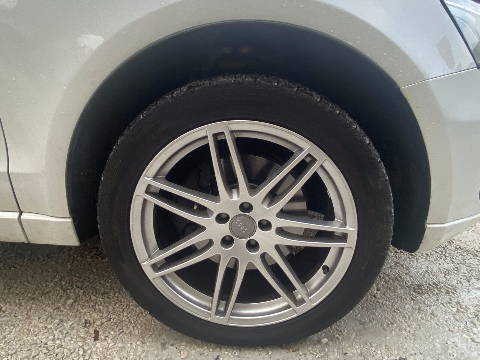 AUDI Q5 3.0 litres TDI V6 Turbo QUATTRO