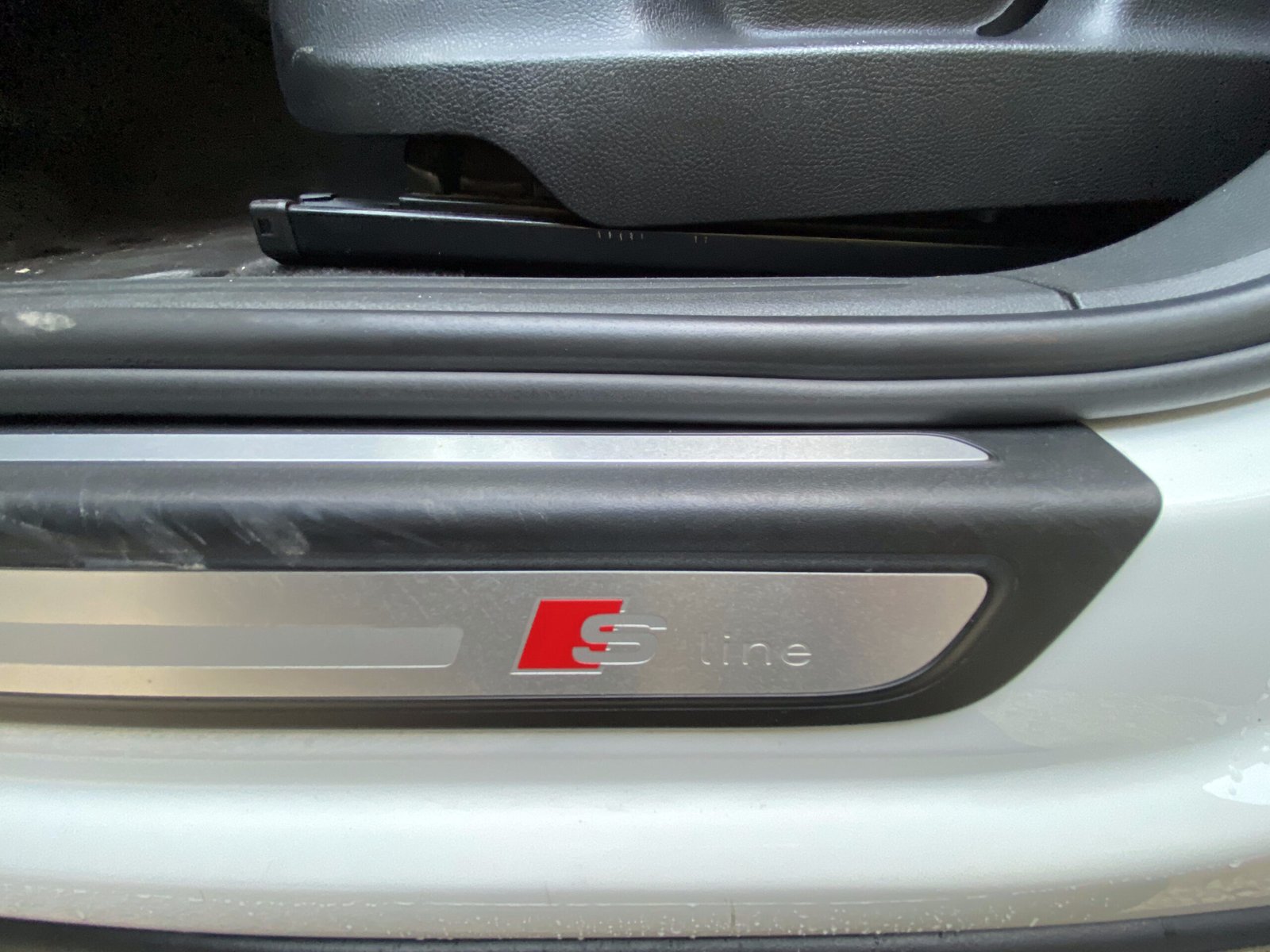 AUDI Q5 3.0 litres TDI V6 Turbo QUATTRO