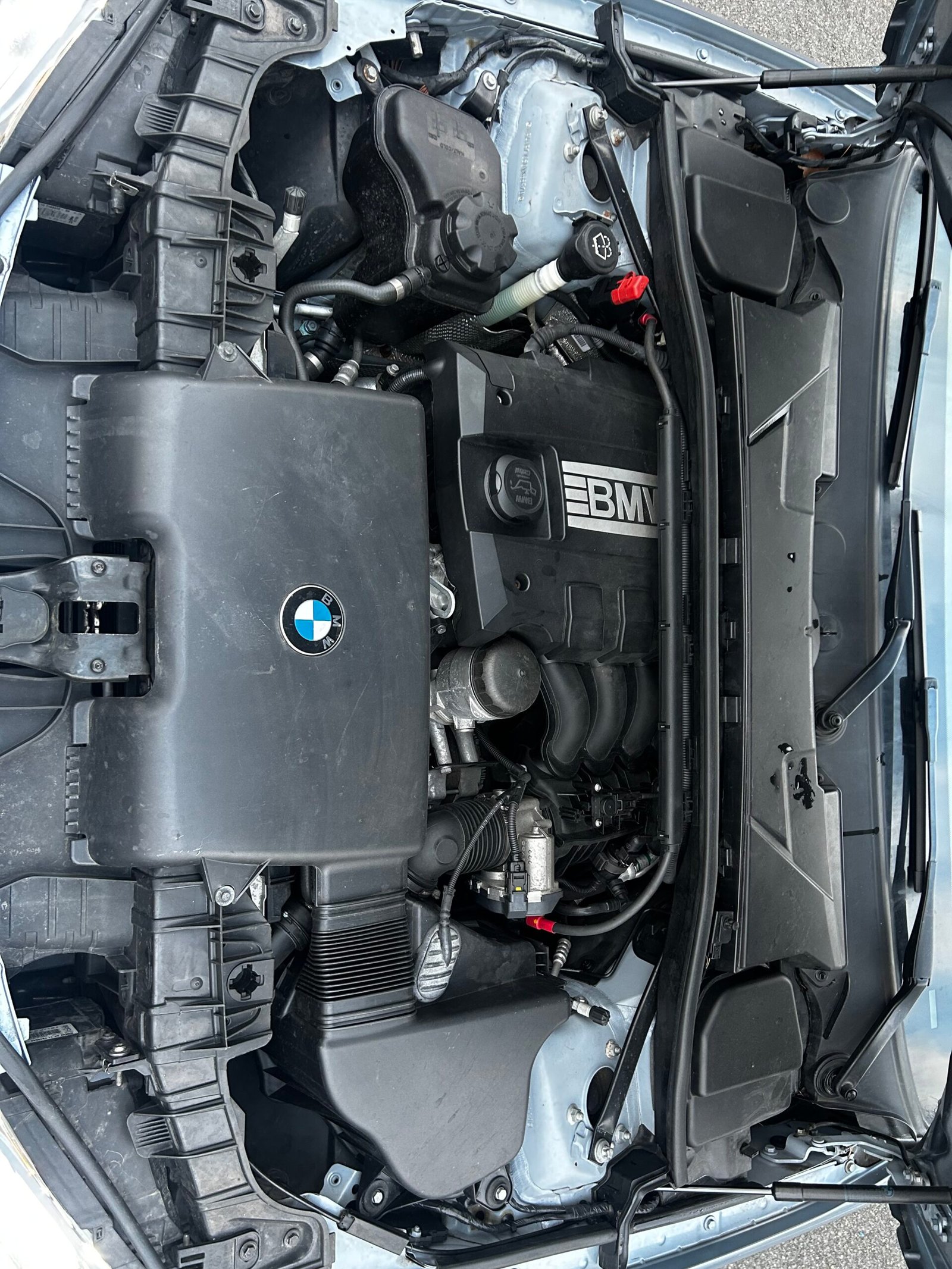 BMW Série 1 (E81) 116i 1.6 i 16V 122 cv