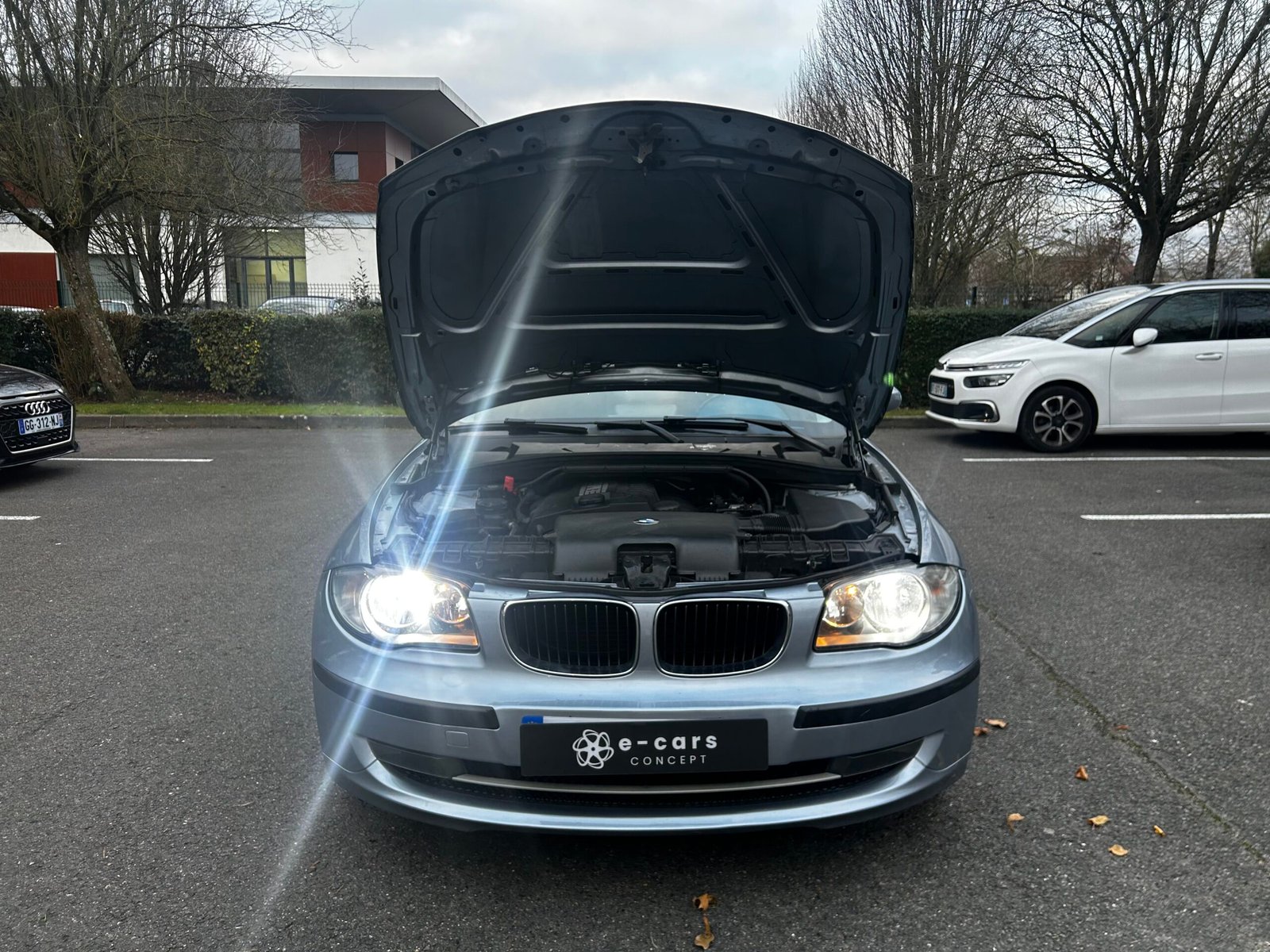 BMW Série 1 (E81) 116i 1.6 i 16V 122 cv