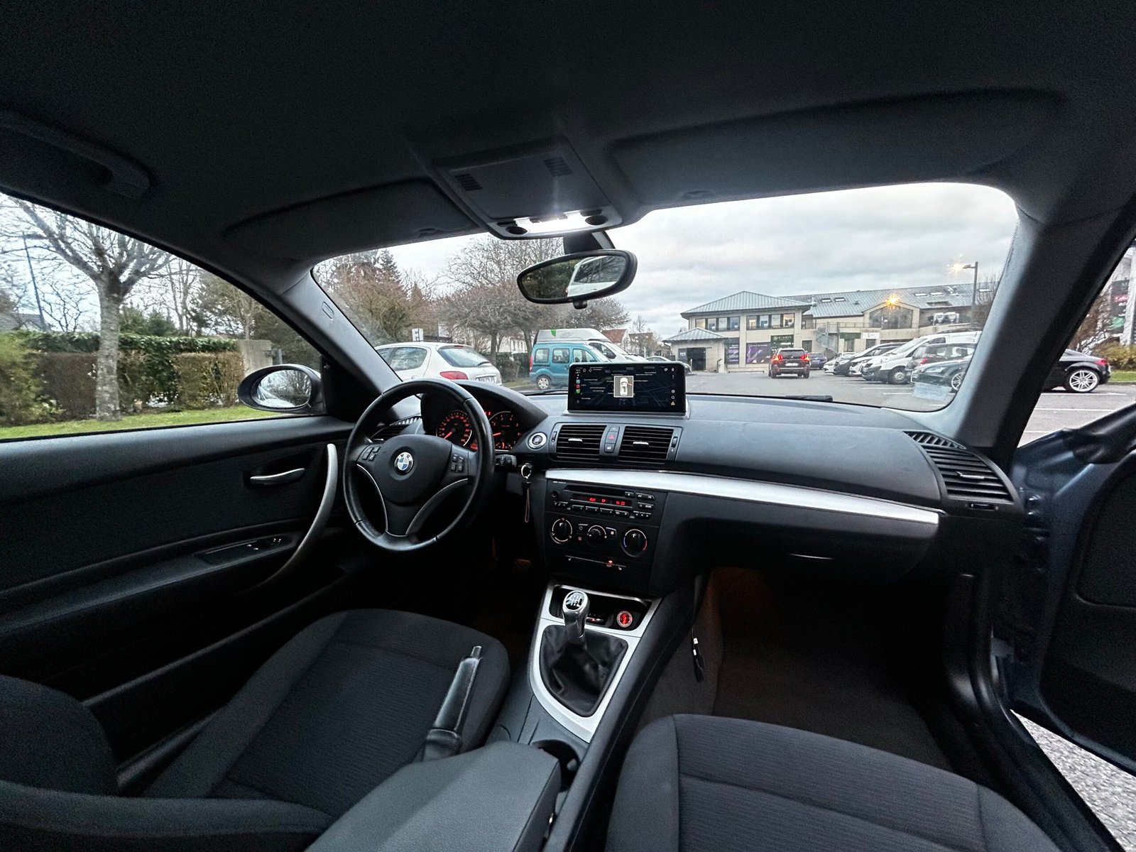 BMW Série 1 (E81) 116i 1.6 i 16V 122 cv