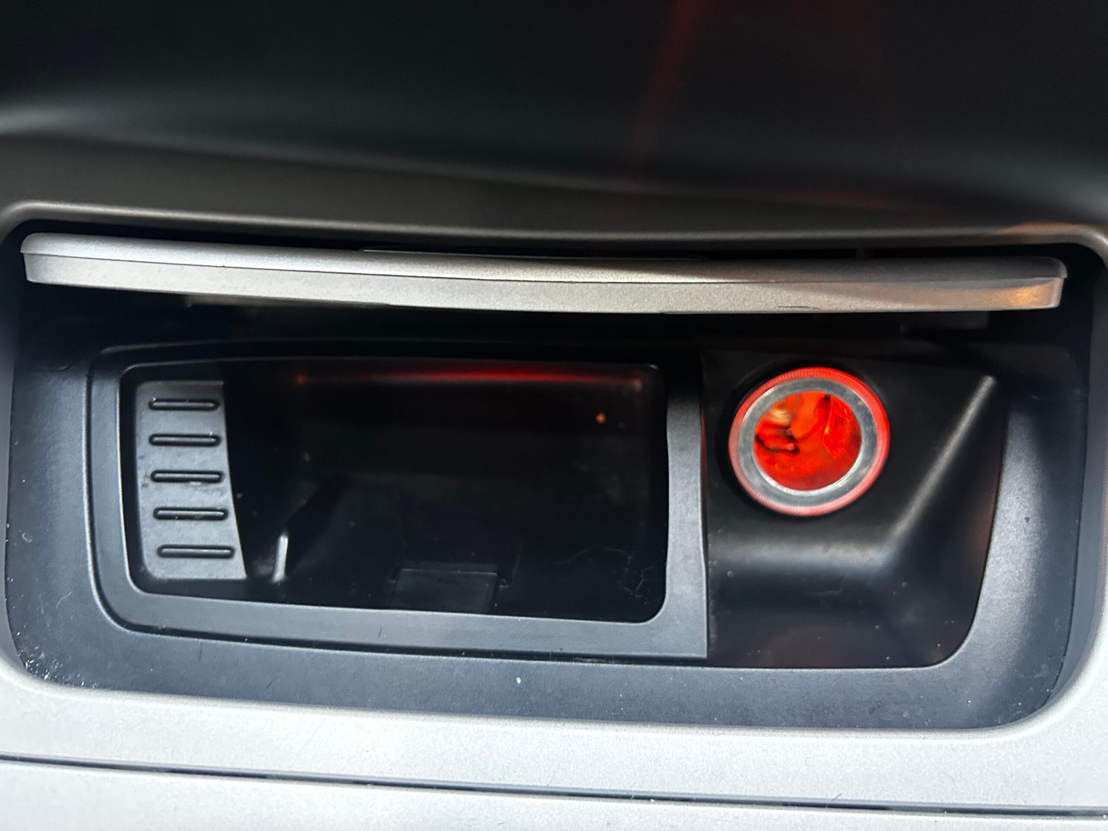 BMW Série 1 (E81) 116i 1.6 i 16V 122 cv