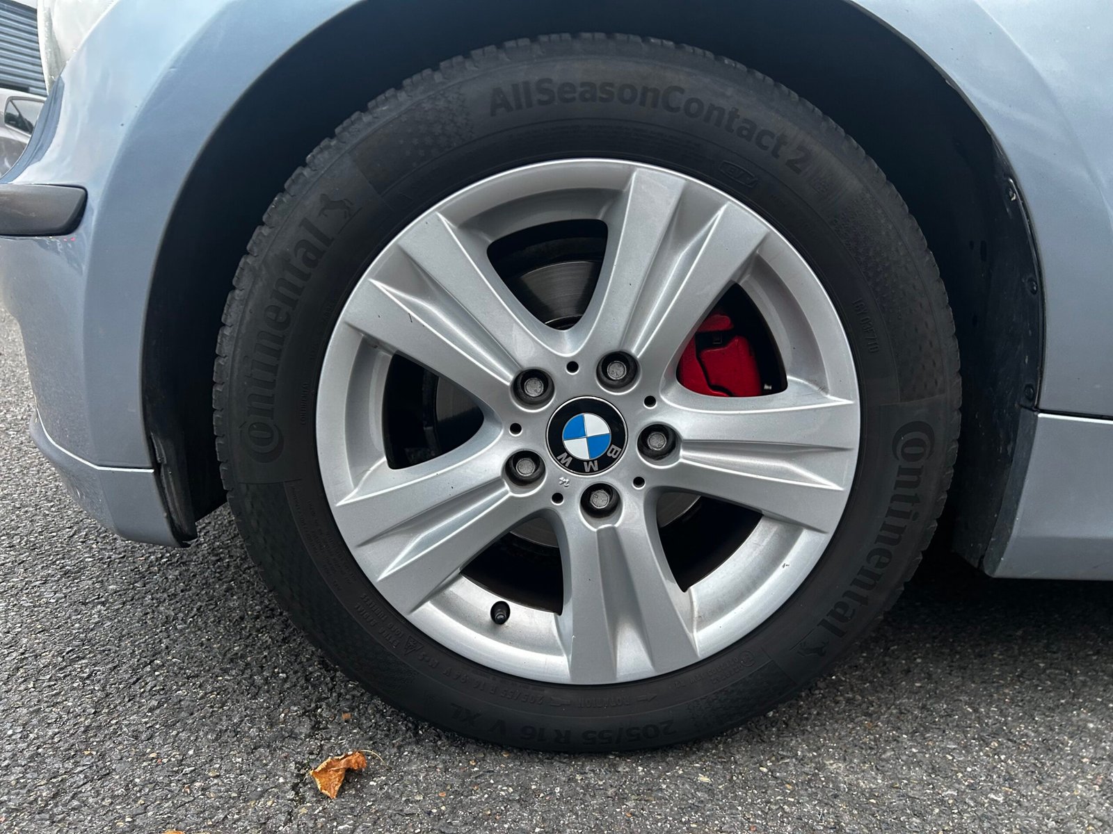 BMW Série 1 (E81) 116i 1.6 i 16V 122 cv