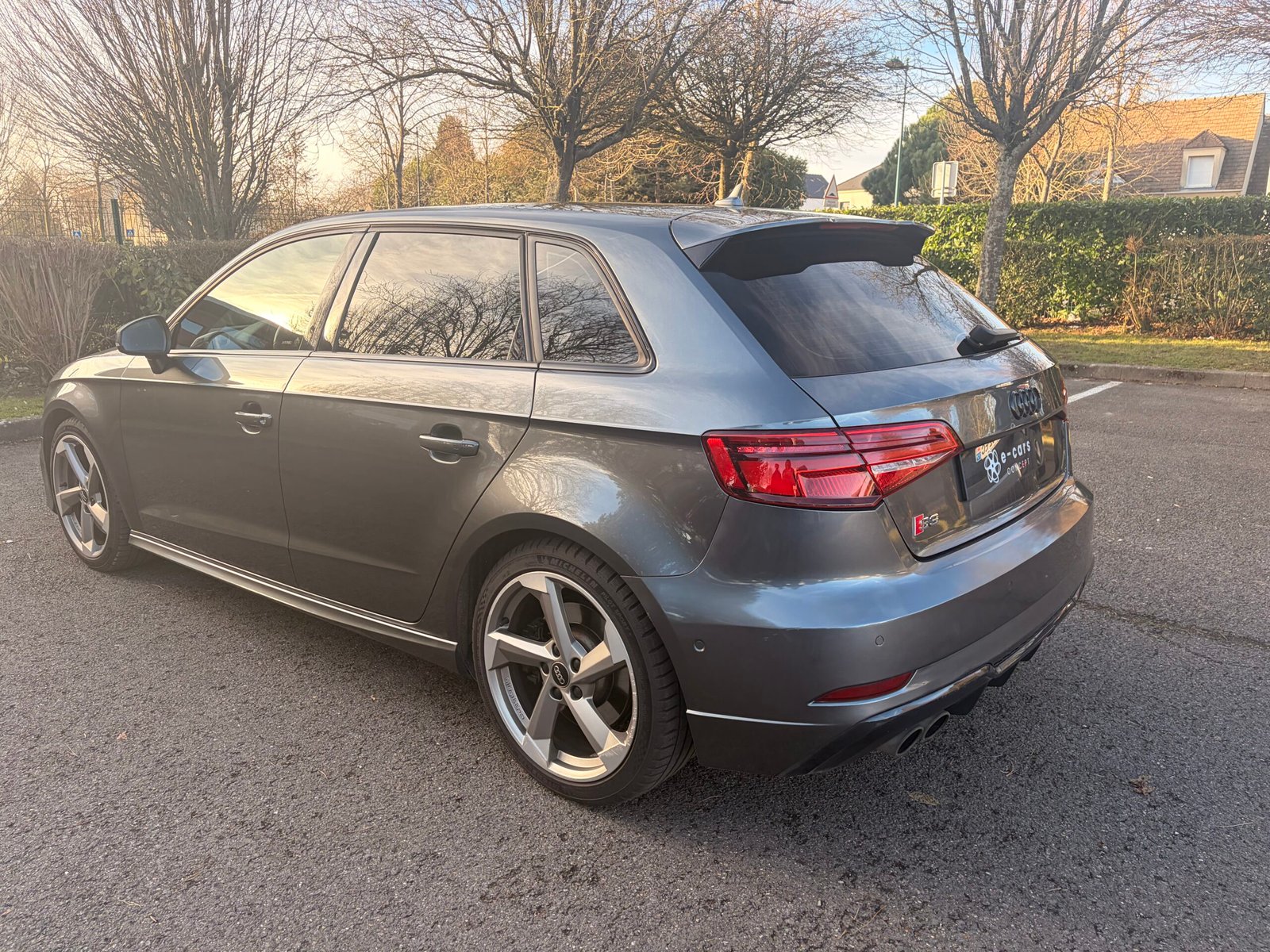 AUDI S3 Phase 2 S-line Sportback 8V2 2.0 TFSi S-Tronic7 310 cv Boîte auto Quattro