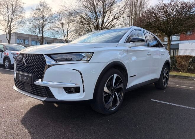 DS DS7 Crossback 2.0 Blue HDi S&S 177 cv Boîte auto