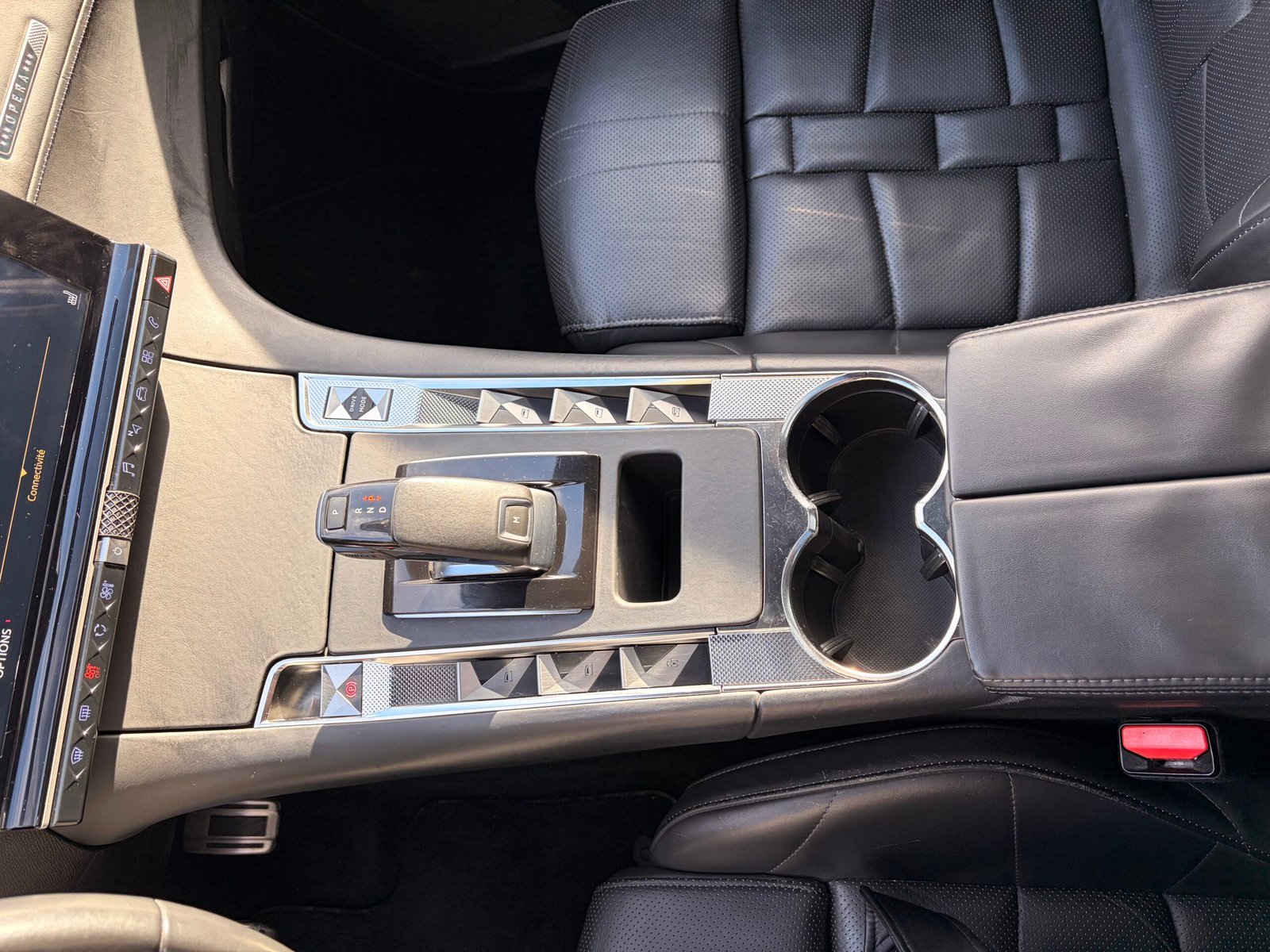 DS DS7 Crossback 2.0 Blue HDi S&S 177 cv Boîte auto