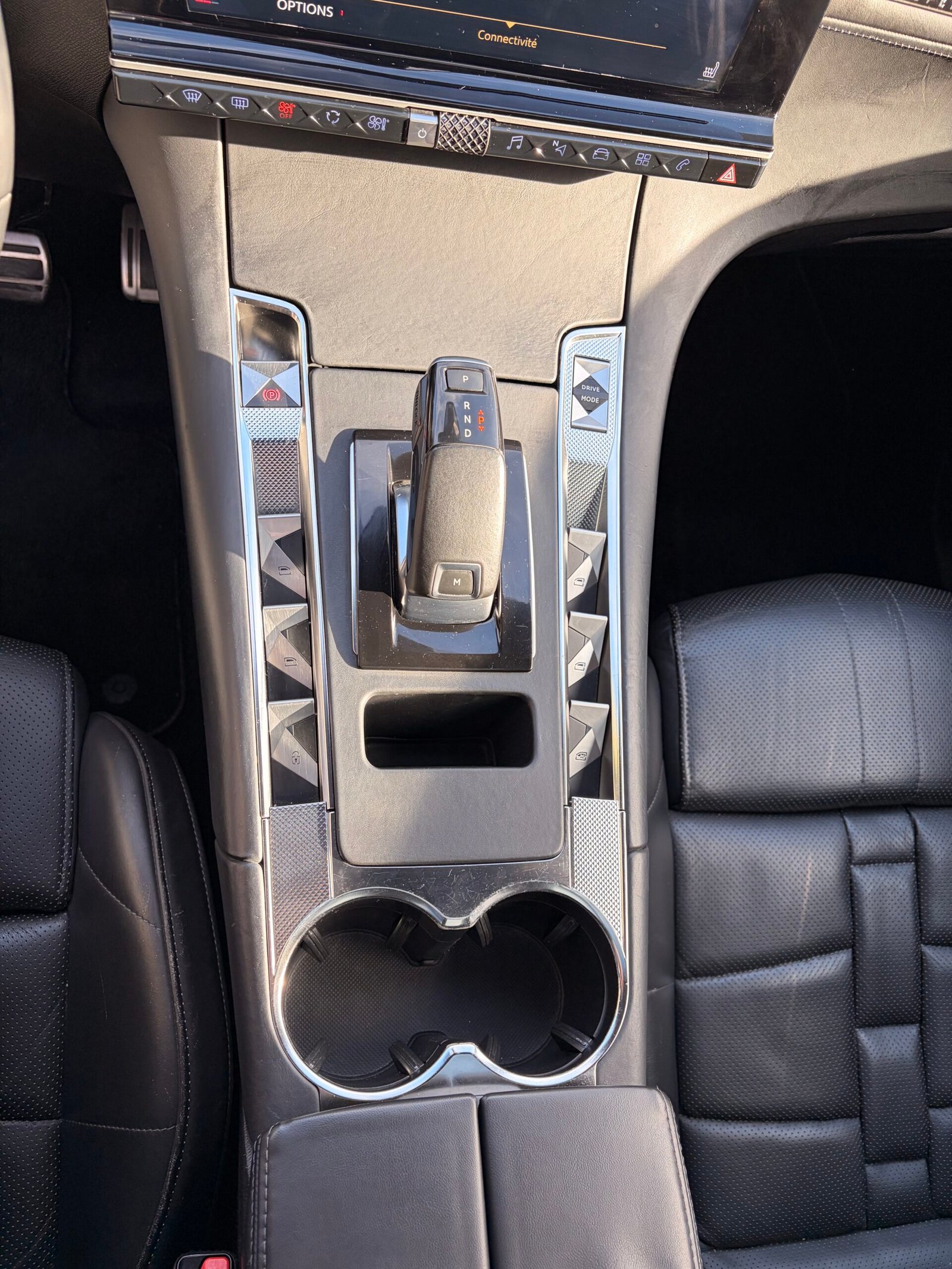 DS DS7 Crossback 2.0 Blue HDi S&S 177 cv Boîte auto