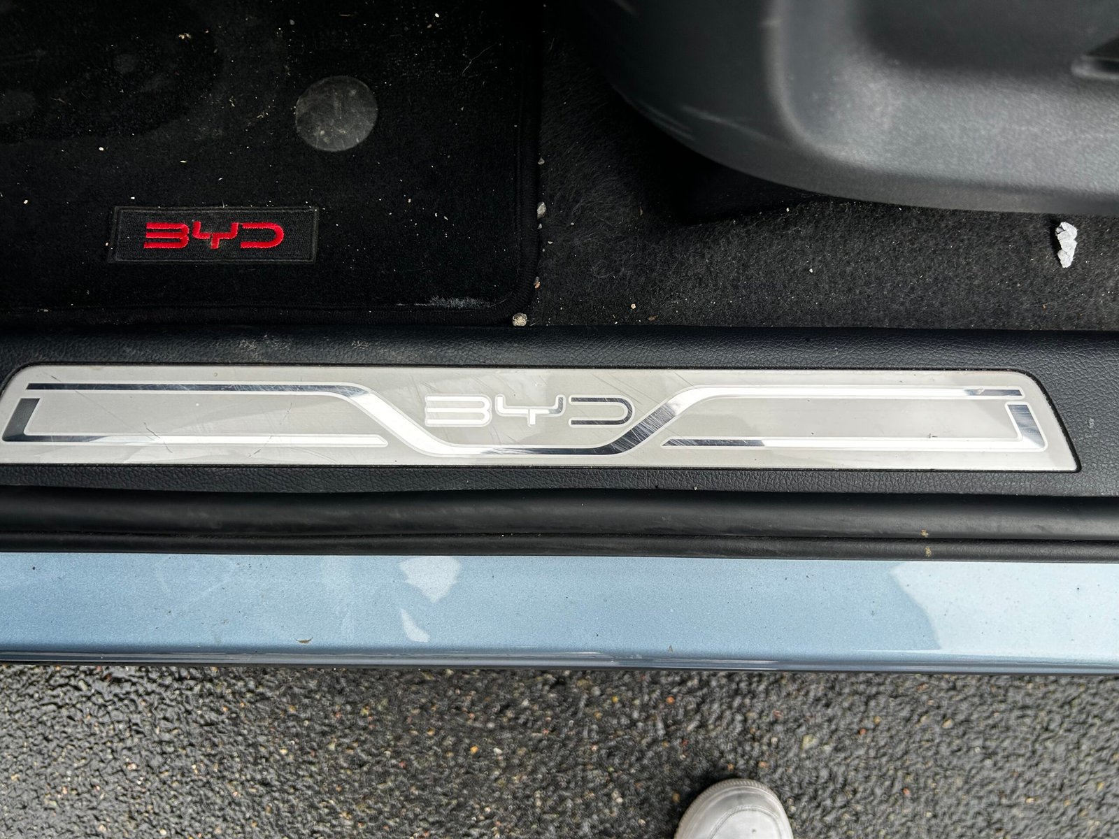 BYD SEAL U 1.5 16V 218 PHEV CVT 98 cv Boîte auto