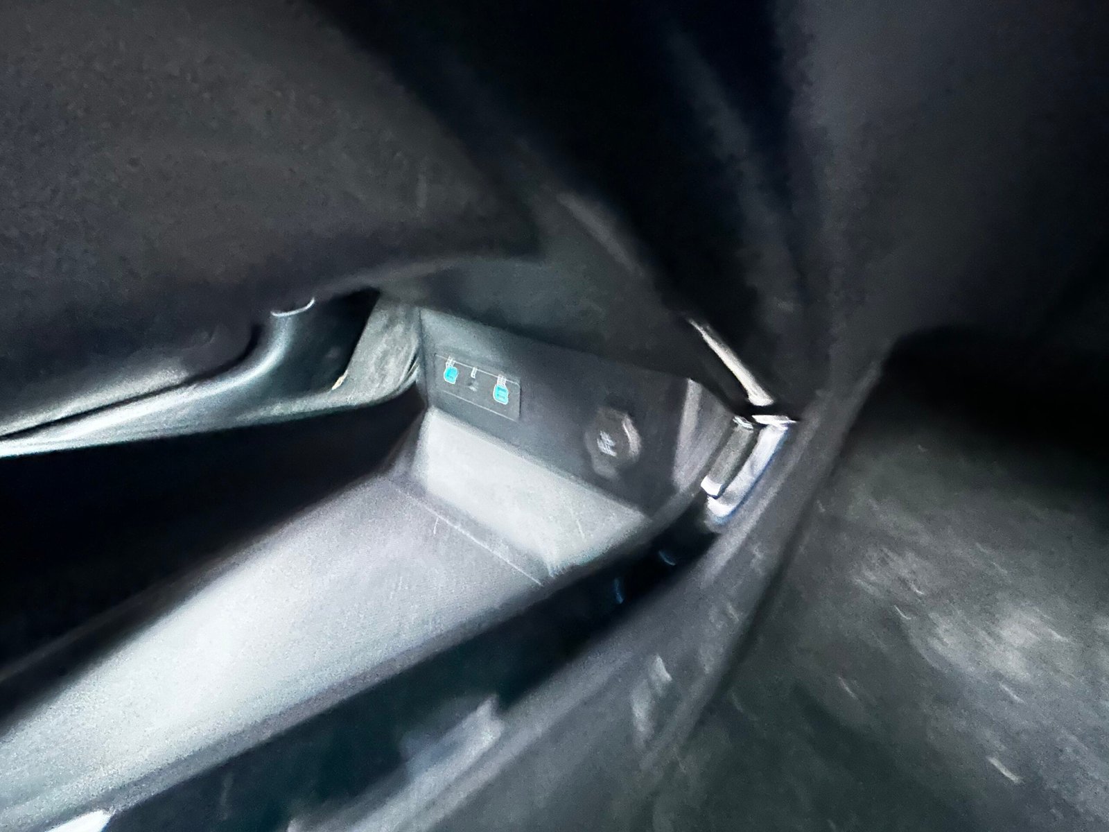 BYD SEAL U 1.5 16V 218 PHEV CVT 98 cv Boîte auto