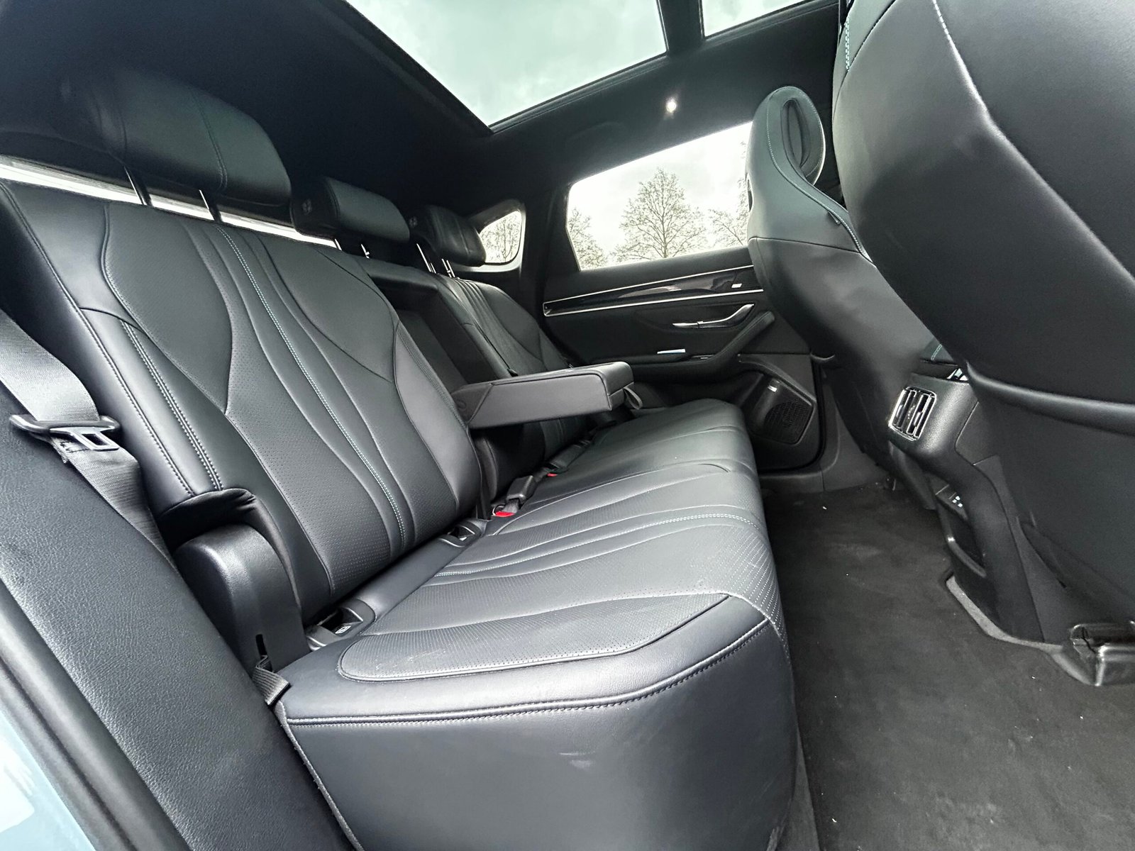 BYD SEAL U 1.5 16V 218 PHEV CVT 98 cv Boîte auto