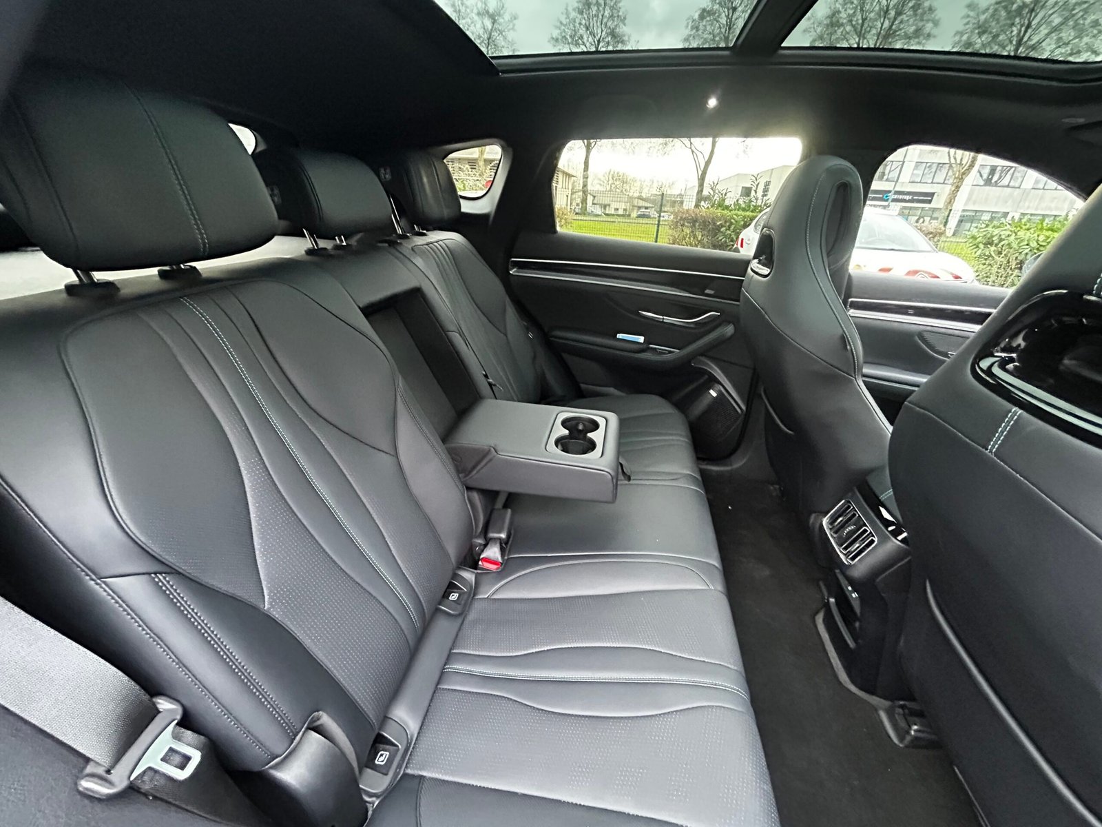 BYD SEAL U 1.5 16V 218 PHEV CVT 98 cv Boîte auto