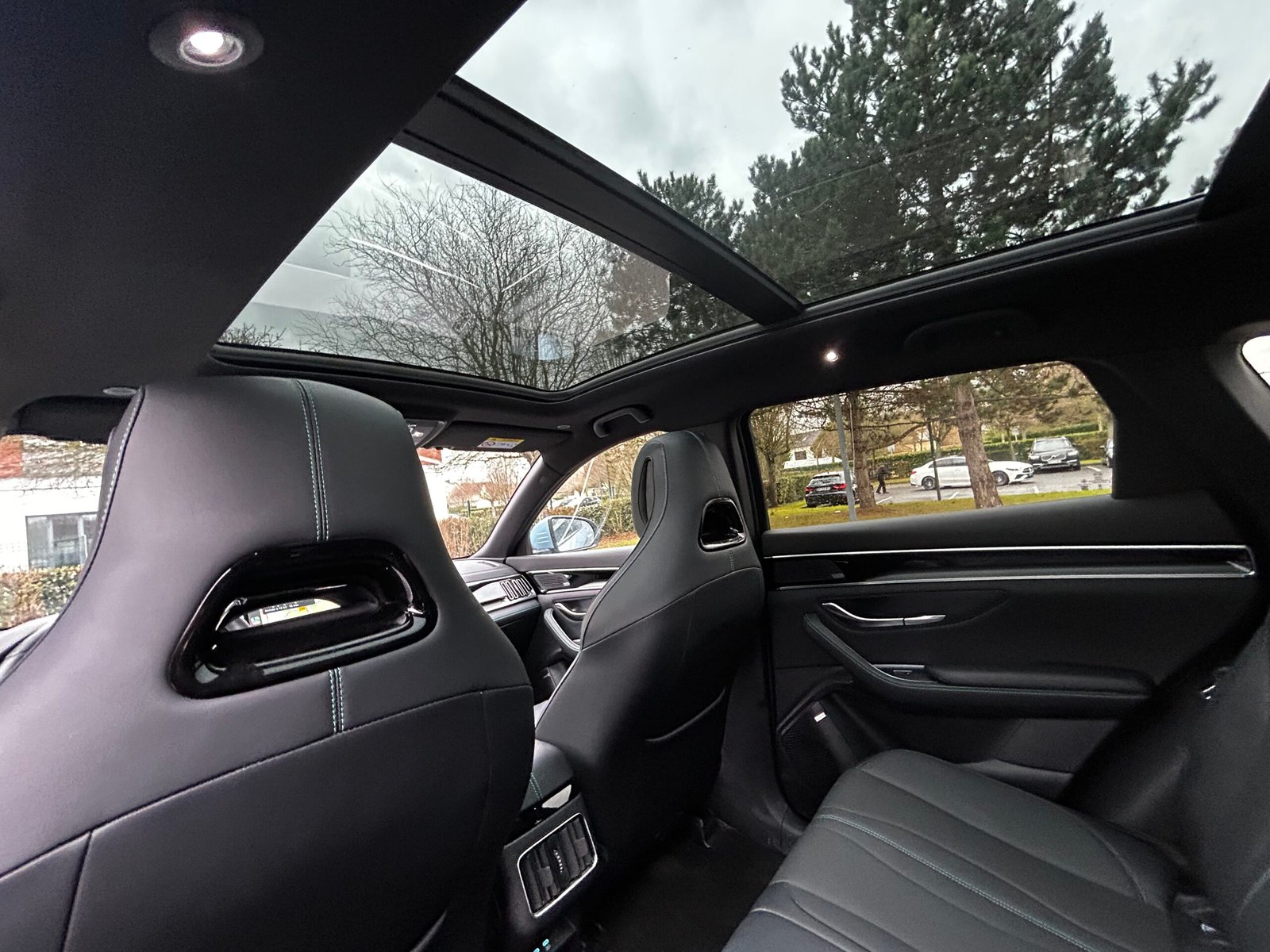 BYD SEAL U 1.5 16V 218 PHEV CVT 98 cv Boîte auto