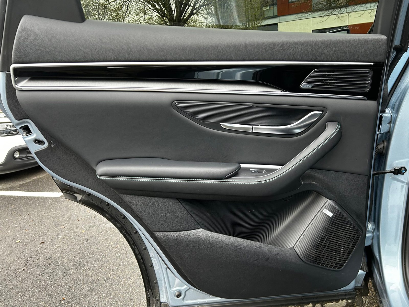 BYD SEAL U 1.5 16V 218 PHEV CVT 98 cv Boîte auto