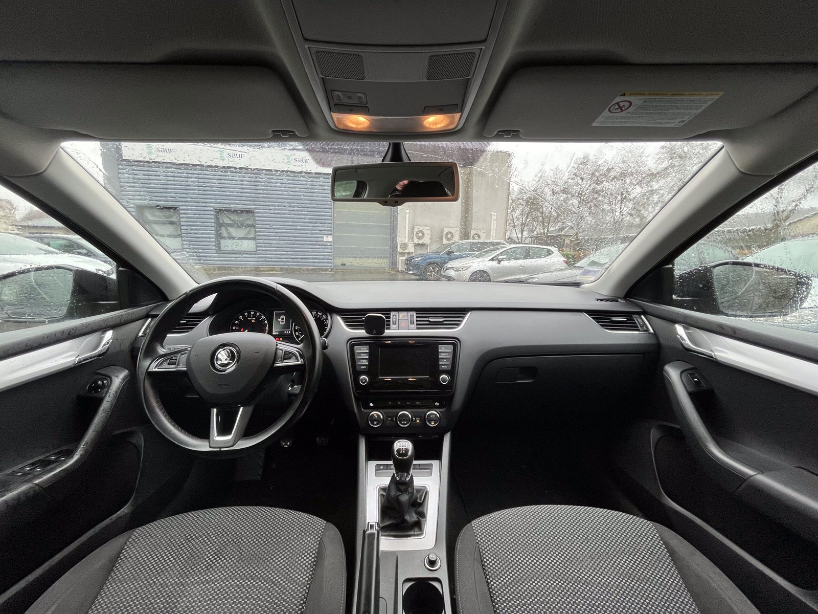 SKODA Octavia 1.6 TDI 16V 105 cv Business Plus