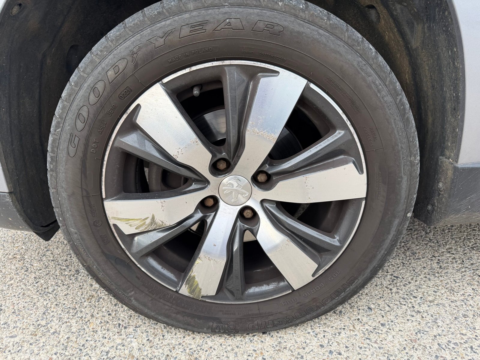 PEUGEOT 2008 1.2 Turbo 110Ch