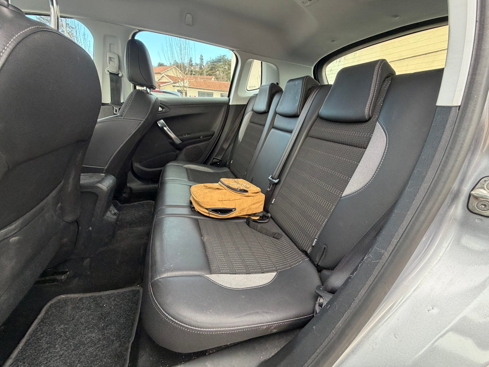 PEUGEOT 2008 1.2 Turbo 110Ch