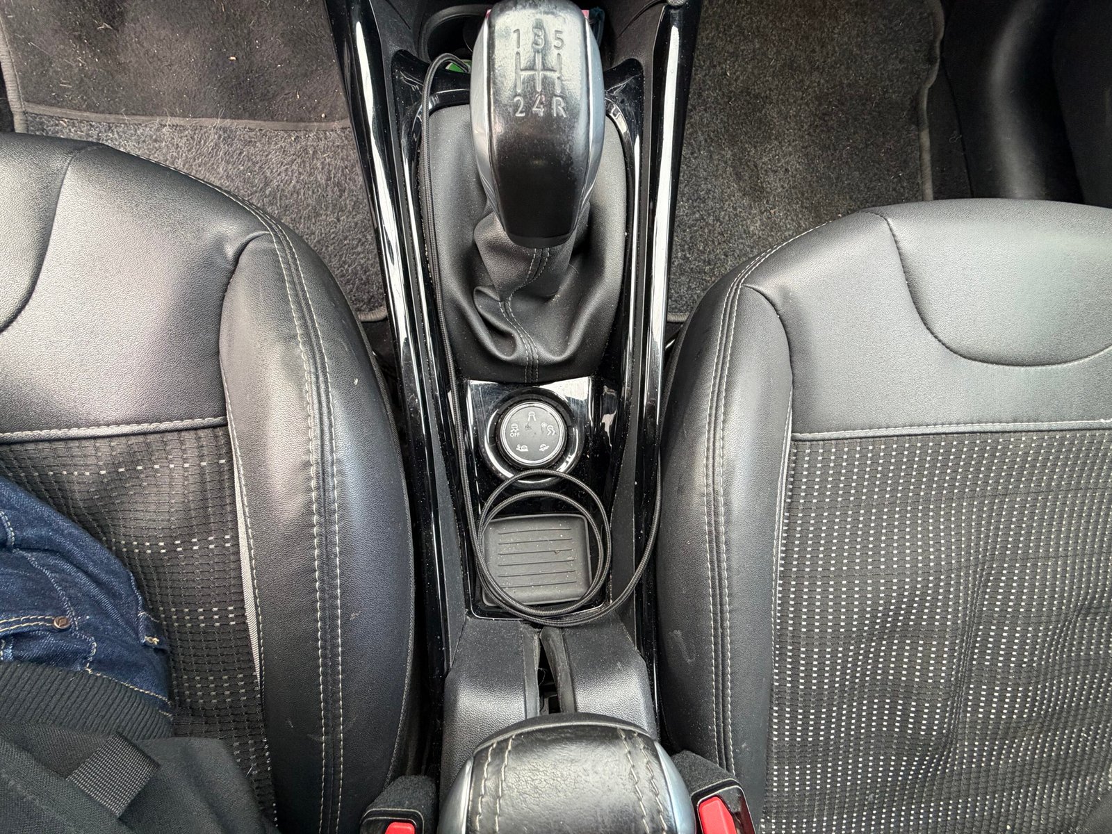 PEUGEOT 2008 1.2 Turbo 110Ch