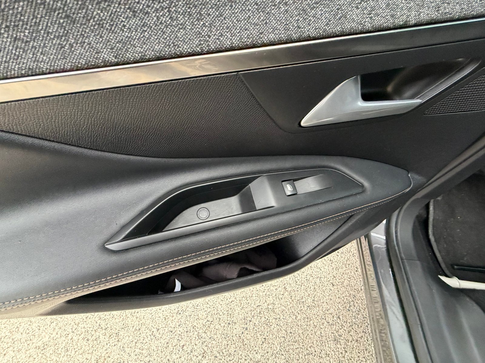 PEUGEOT 3008 1.2 THP 12V 130Ch “GT Line”