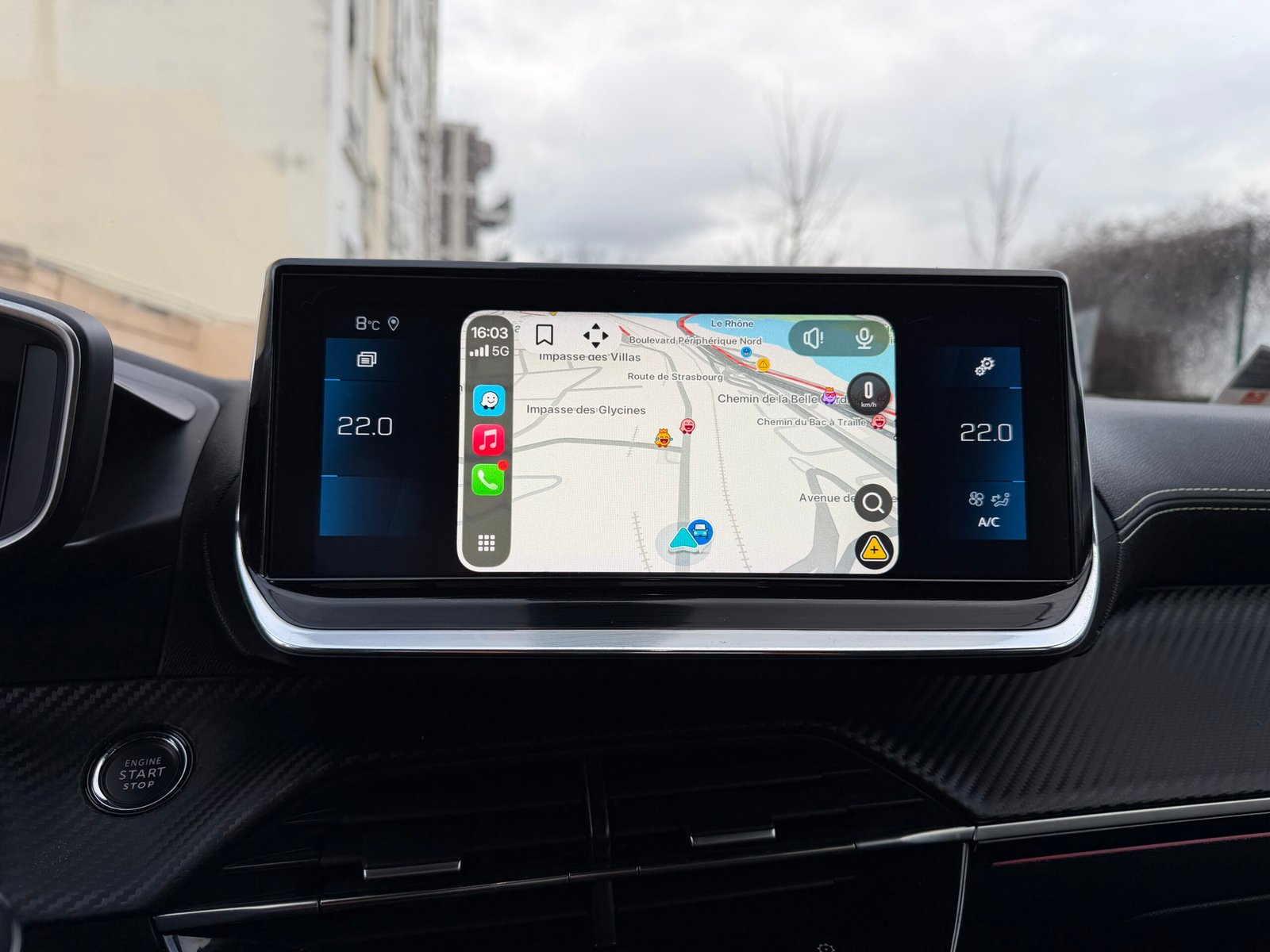 Peugeot 208 GT 1,2 turbo essence