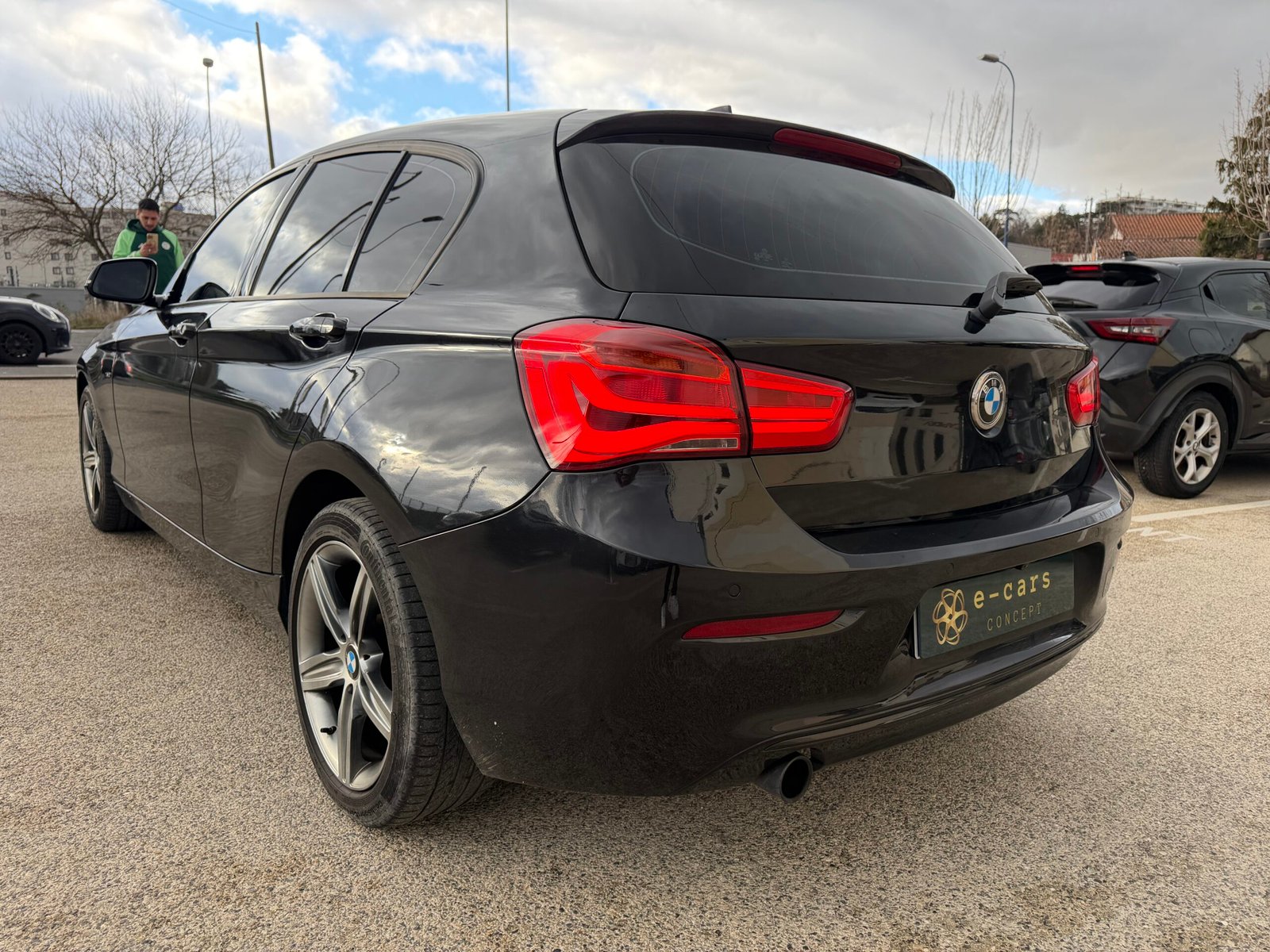 BMW Série1 116d B37 SPORT grand écran