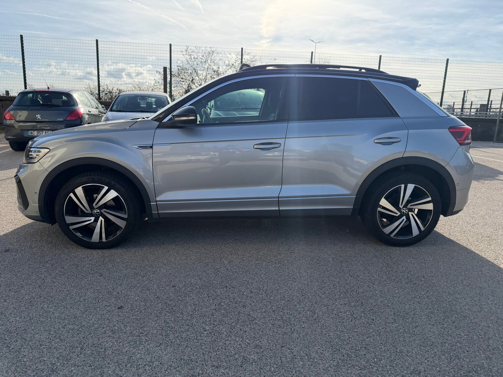 Volkswagen T ROC R LINE DSG 7 150ch phase 2 1,5 TSI