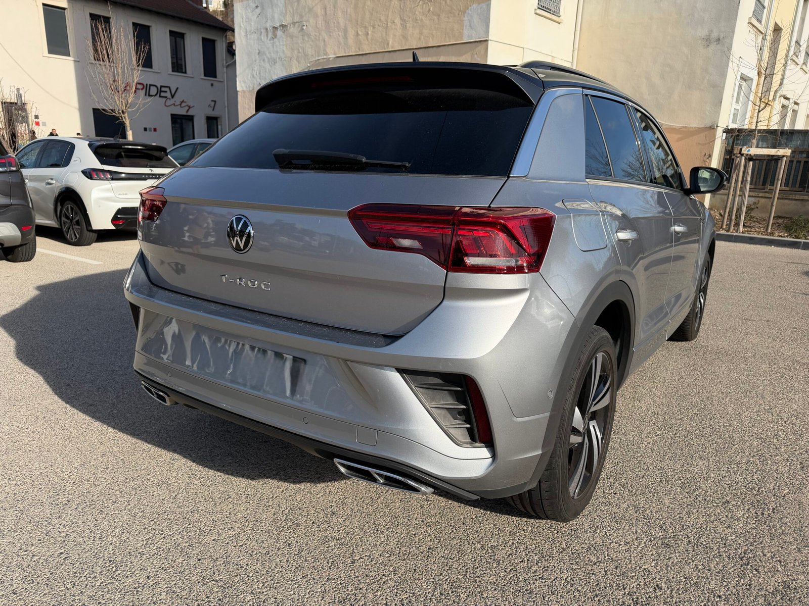 Volkswagen T ROC R LINE DSG 7 150ch phase 2 1,5 TSI