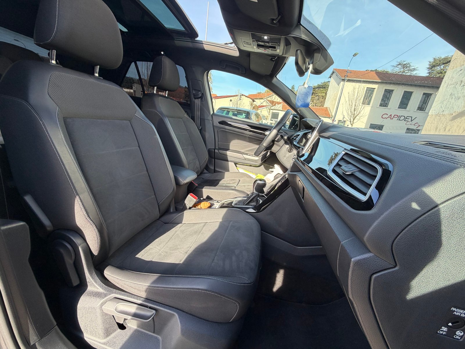 Volkswagen T ROC R LINE DSG 7 150ch phase 2 1,5 TSI