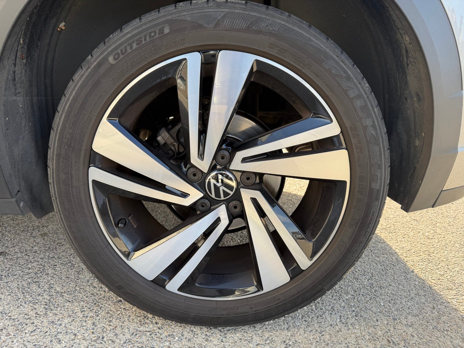 Volkswagen T ROC R LINE DSG 7 150ch phase 2 1,5 TSI