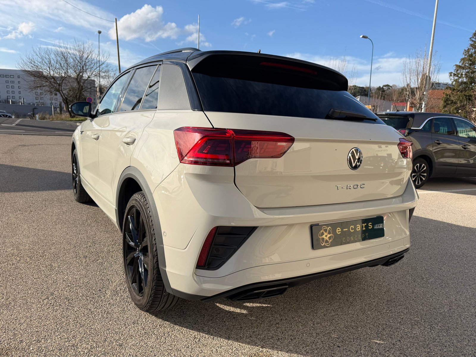 VOLKSWAGEN T-ROC R LINE 2.0 TDI 4Motion DSG7 150 CH