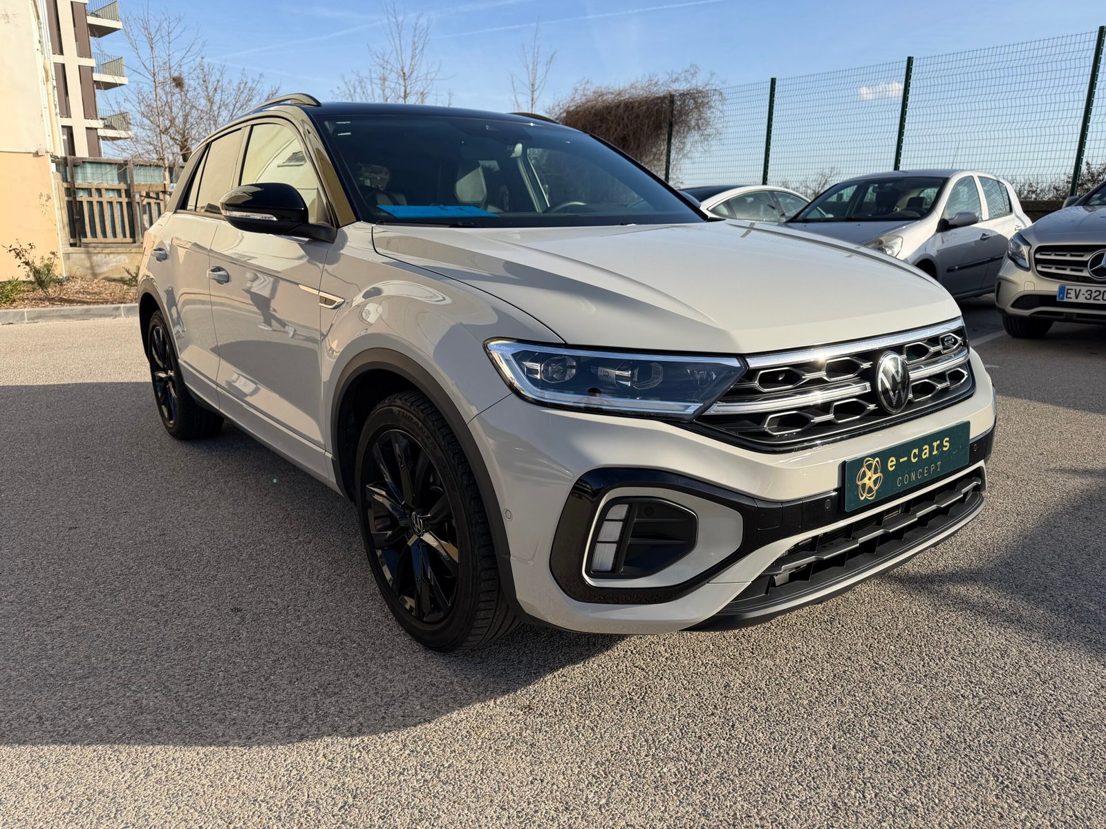 VOLKSWAGEN T-ROC R LINE 2.0 TDI 4Motion DSG7 150 CH