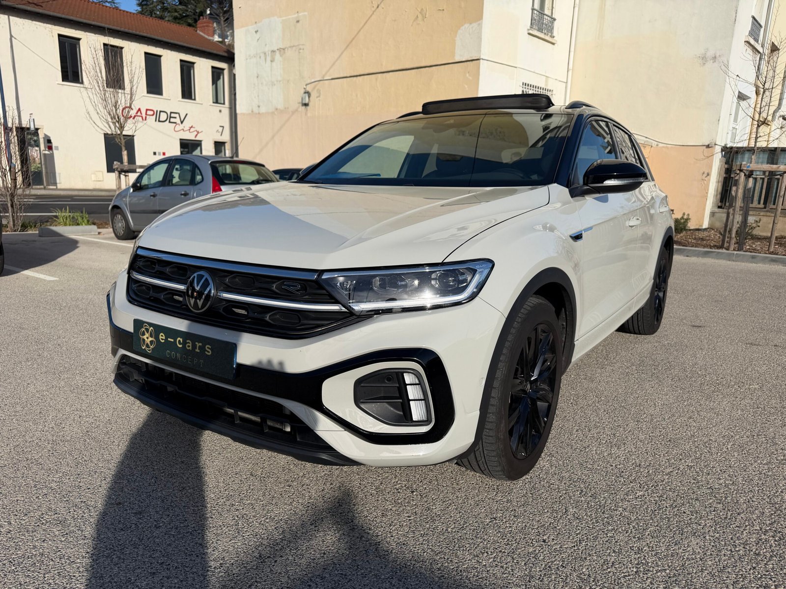 VOLKSWAGEN T-ROC R LINE 2.0 TDI 4Motion DSG7 150 CH