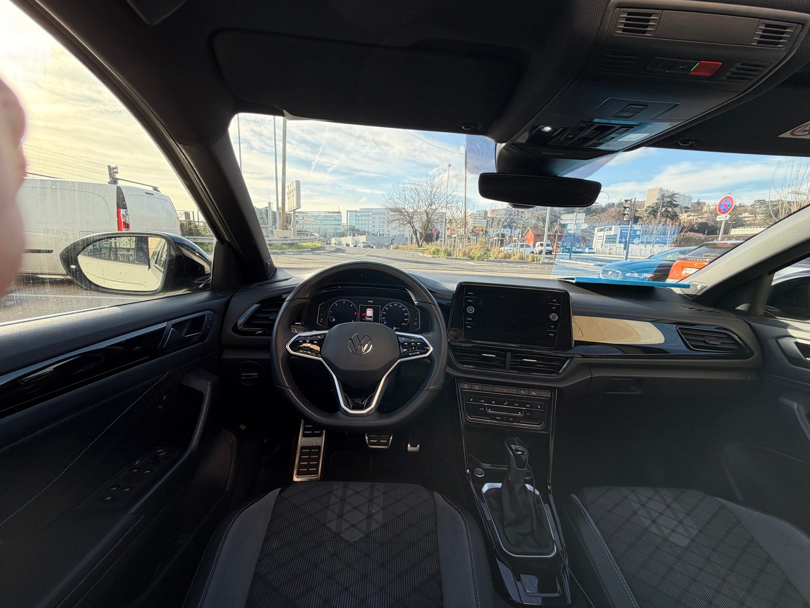 VOLKSWAGEN T-ROC R LINE 2.0 TDI 4Motion DSG7 150 CH