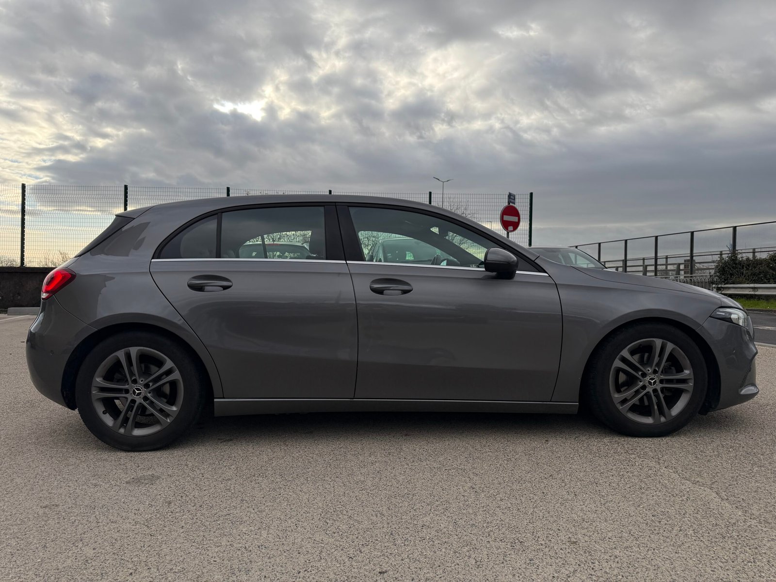 MERCEDES-BENZ Classe A 180 1,3 TI 136CH