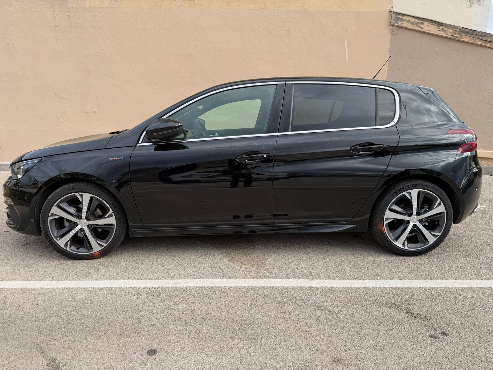 Peugeot 308 1l2 puretech GT Line