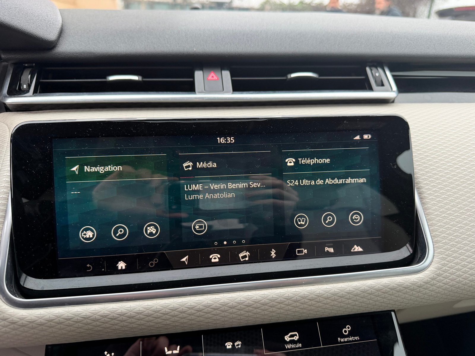 LAND ROVER RANGE ROVER VELAR 4WD 240ch R DYNAMIC