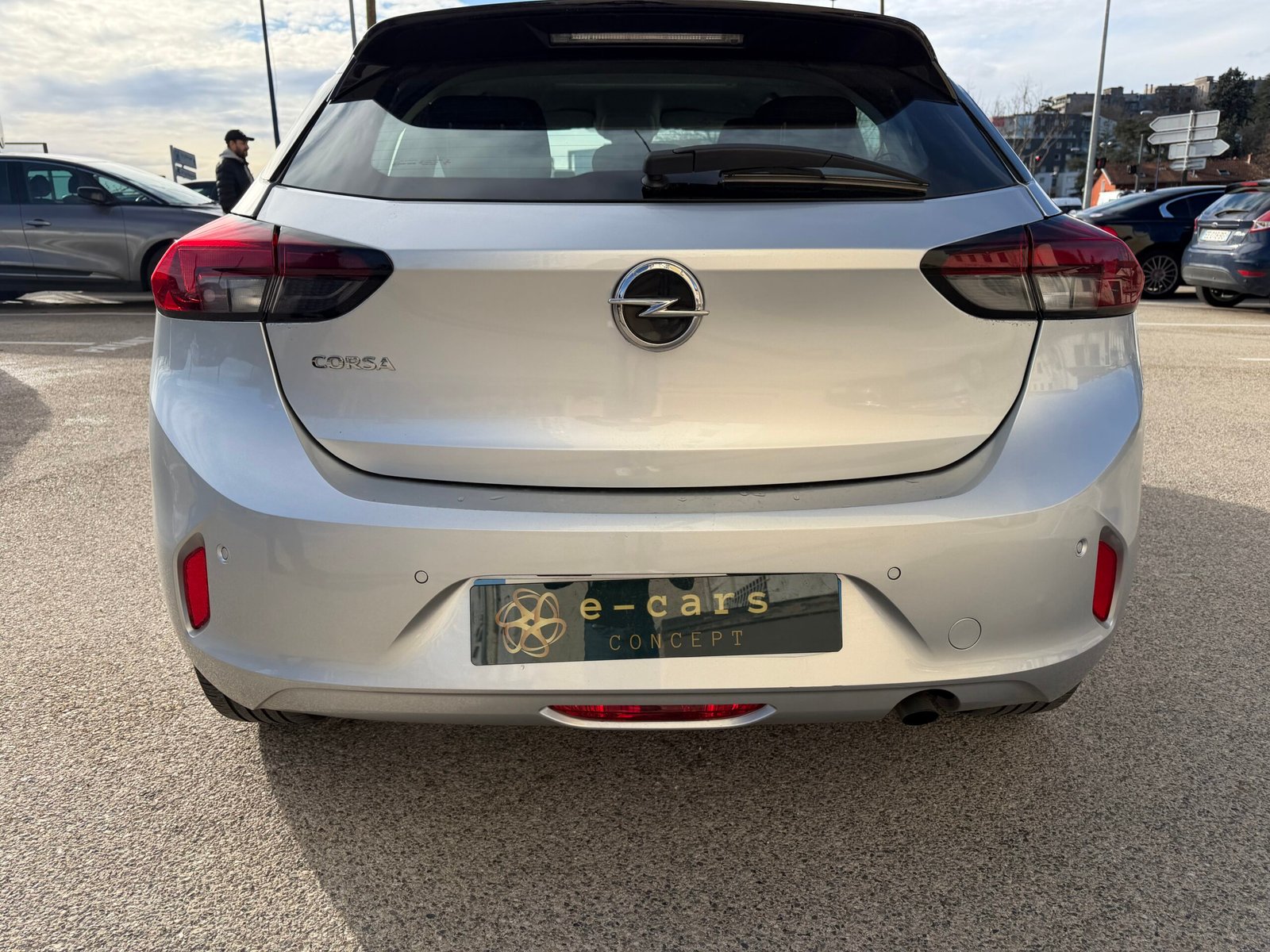 Opel Corsa 1,2 essence 75ch