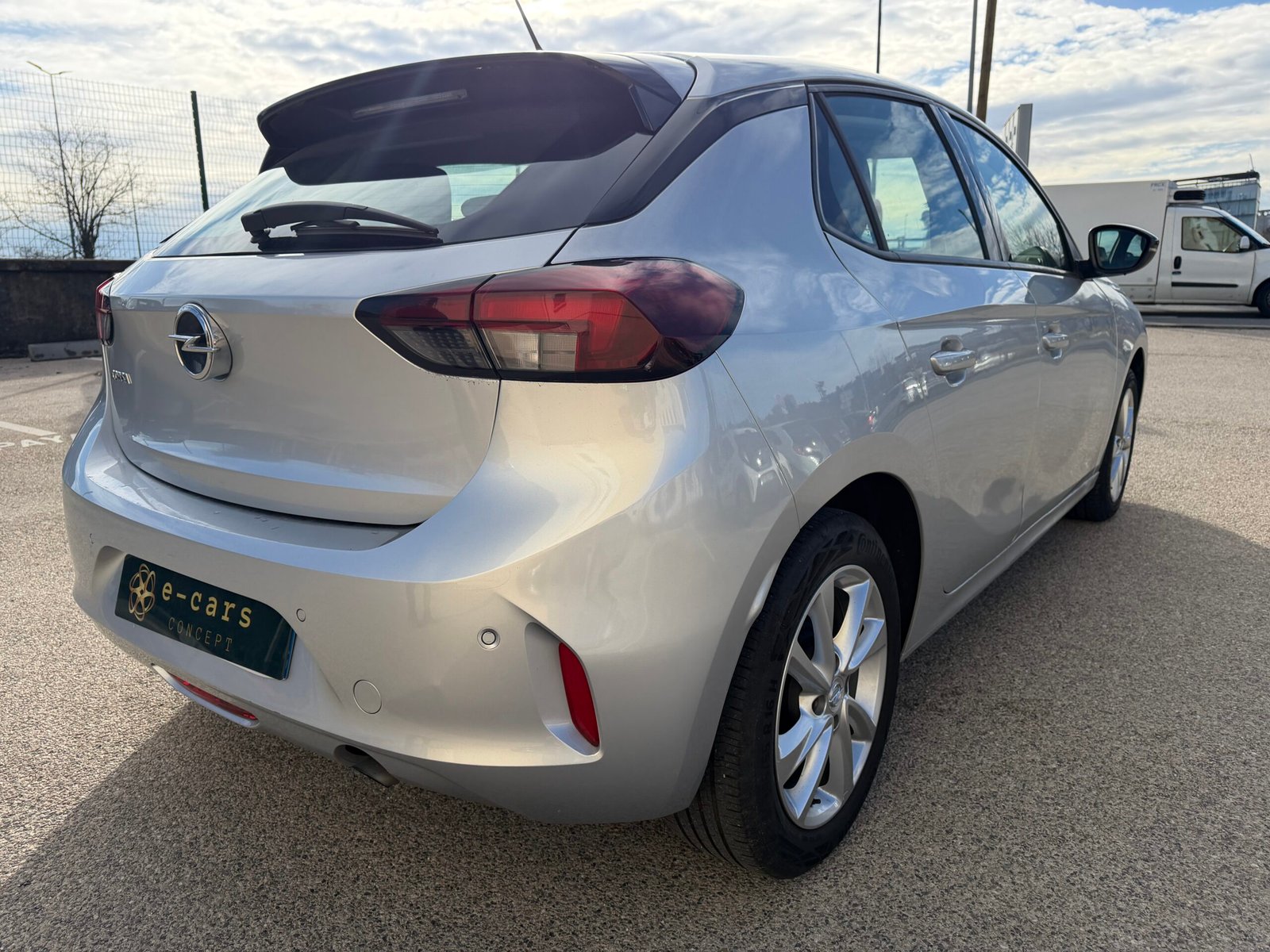 Opel Corsa 1,2 essence 75ch