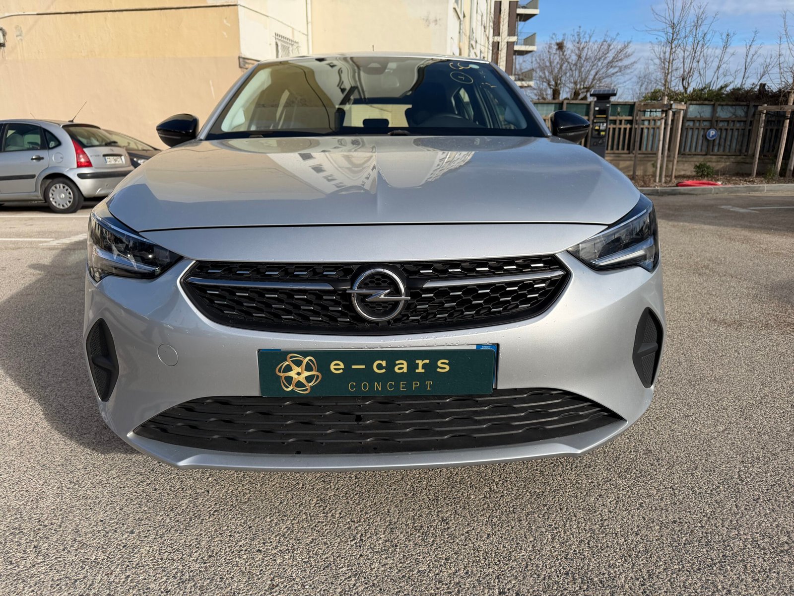 Opel Corsa 1,2 essence 75ch